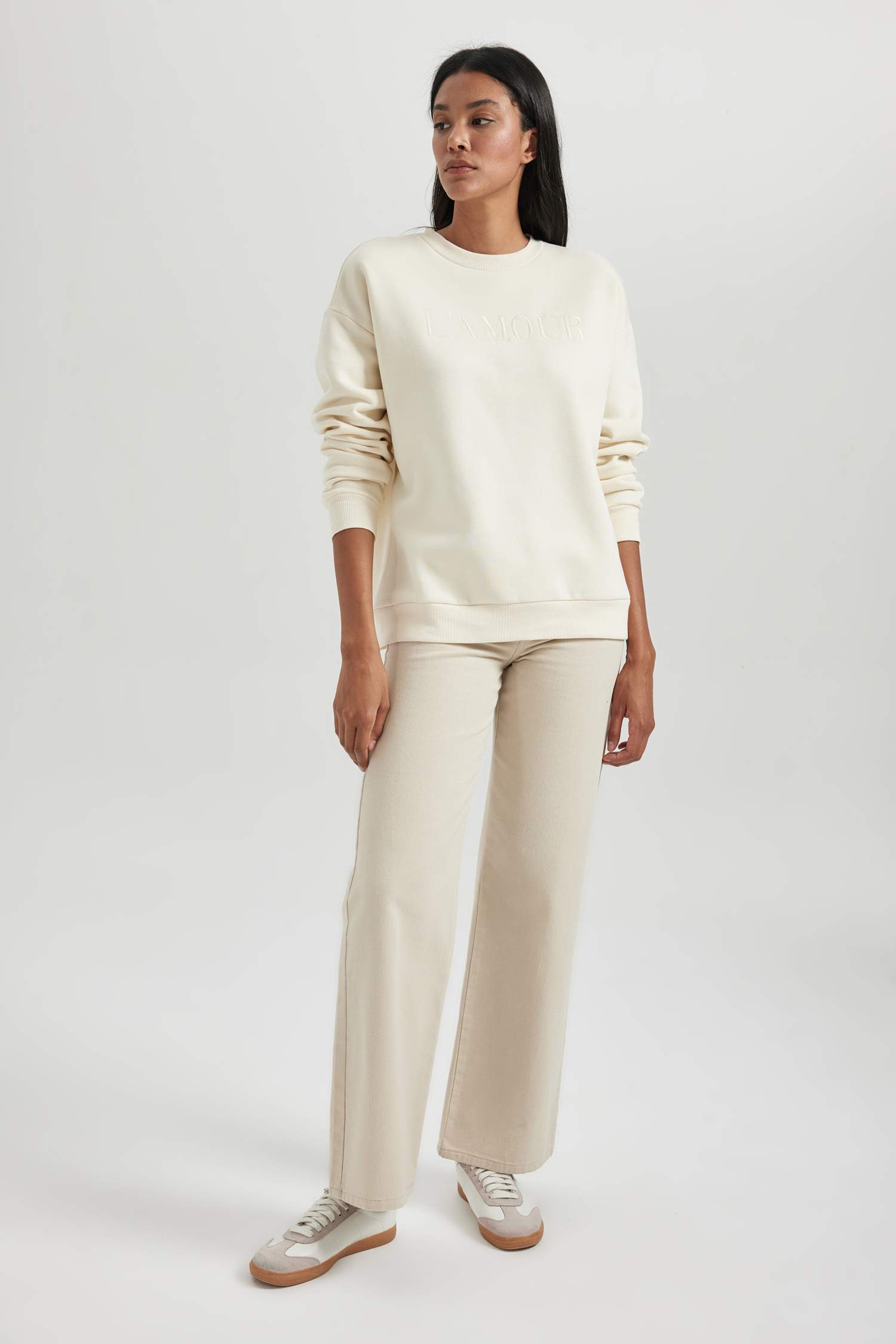 релакс пішімі слоган дөңгелек жаға Свитер