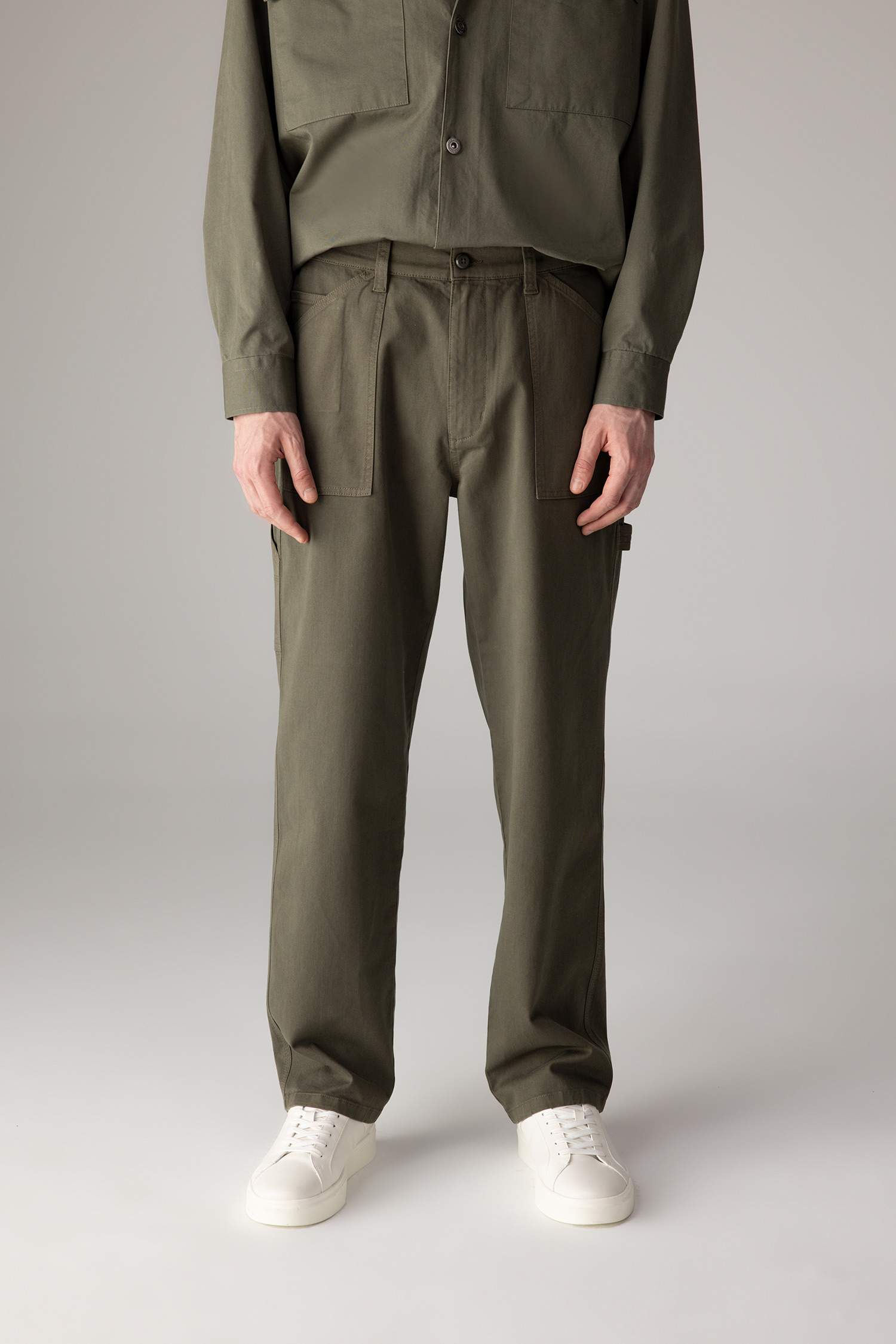 Straight Fit Regular Hem Gabardine Trousers