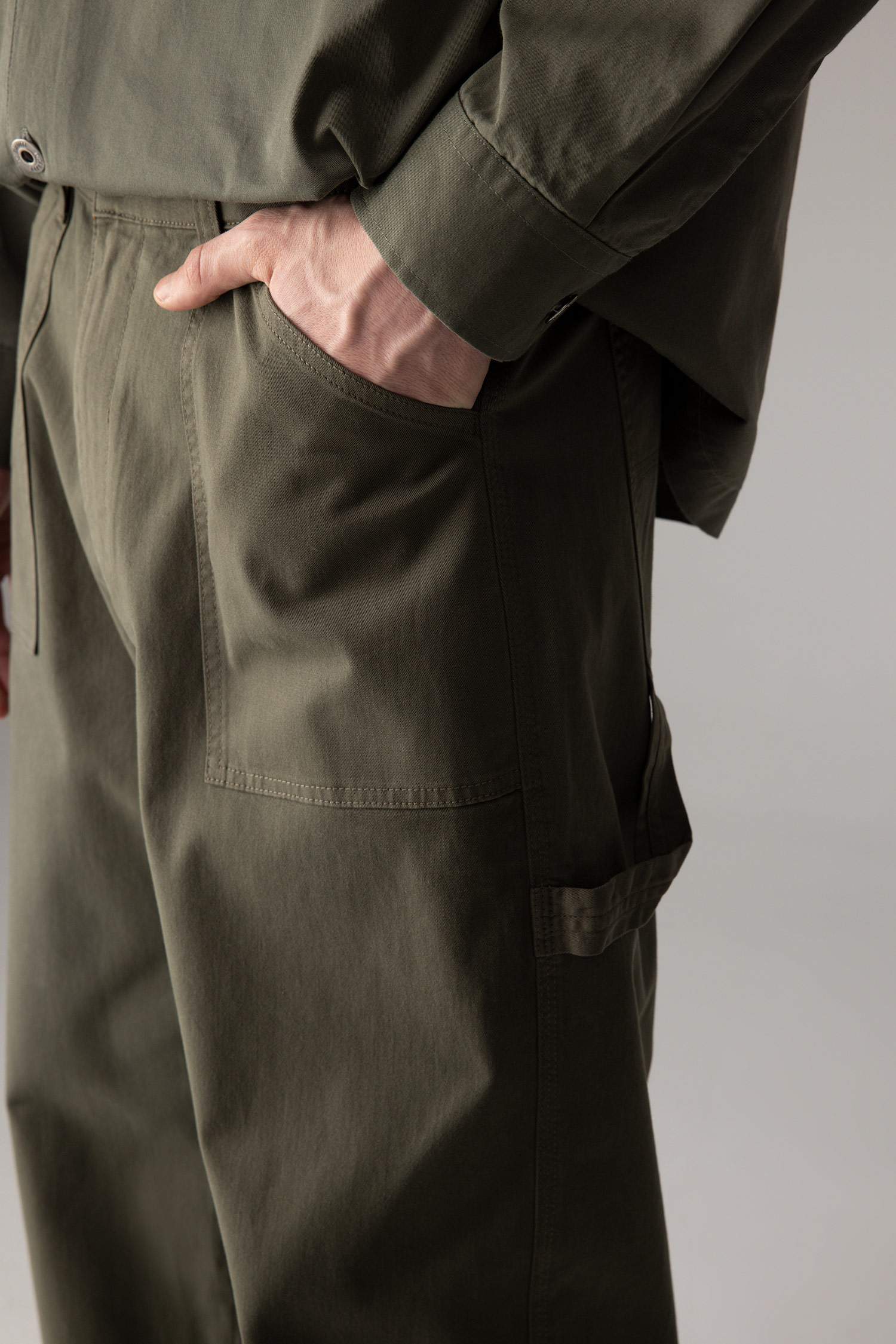 Straight Fit Regular Hem Gabardine Trousers