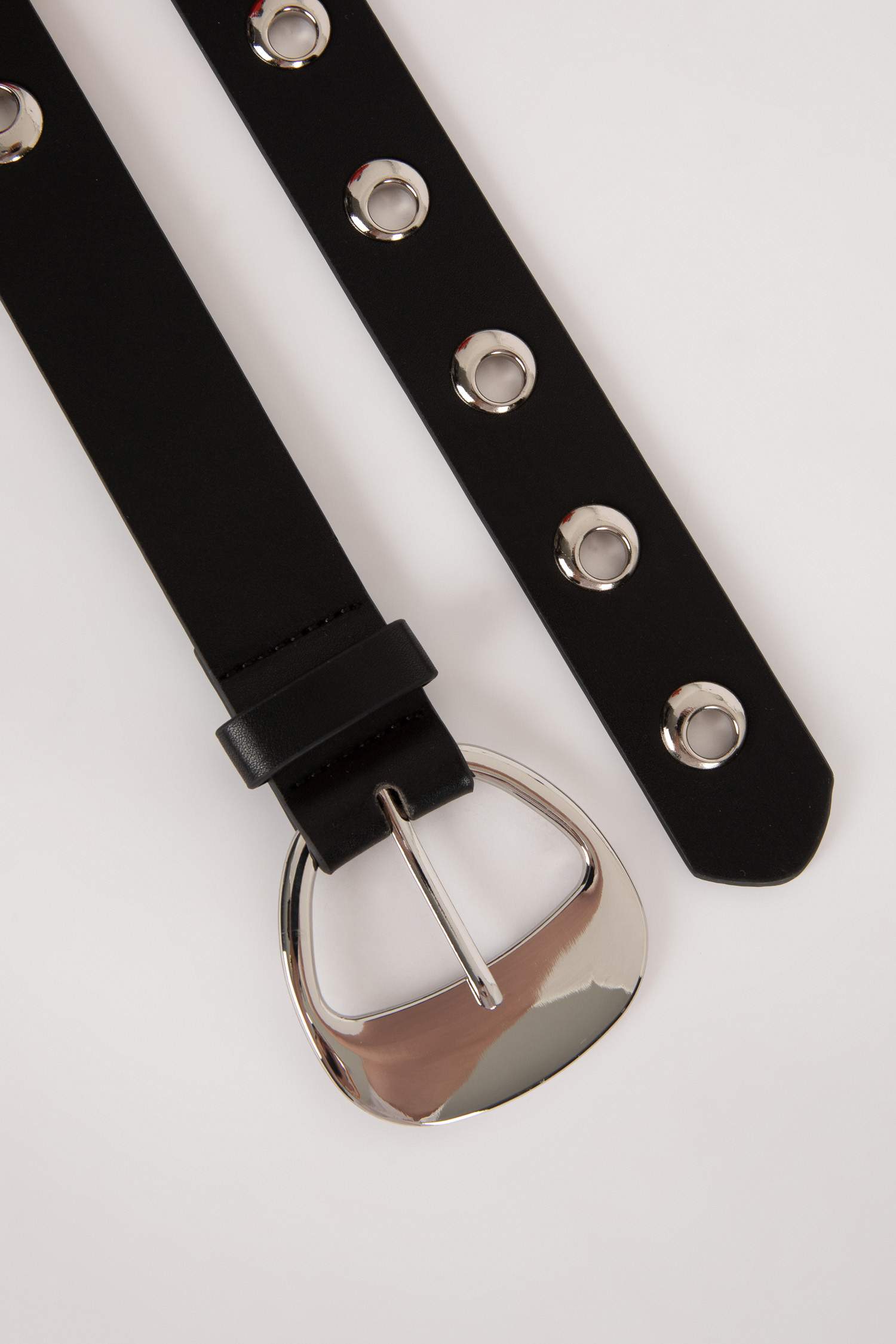 حزام جلد صناعي