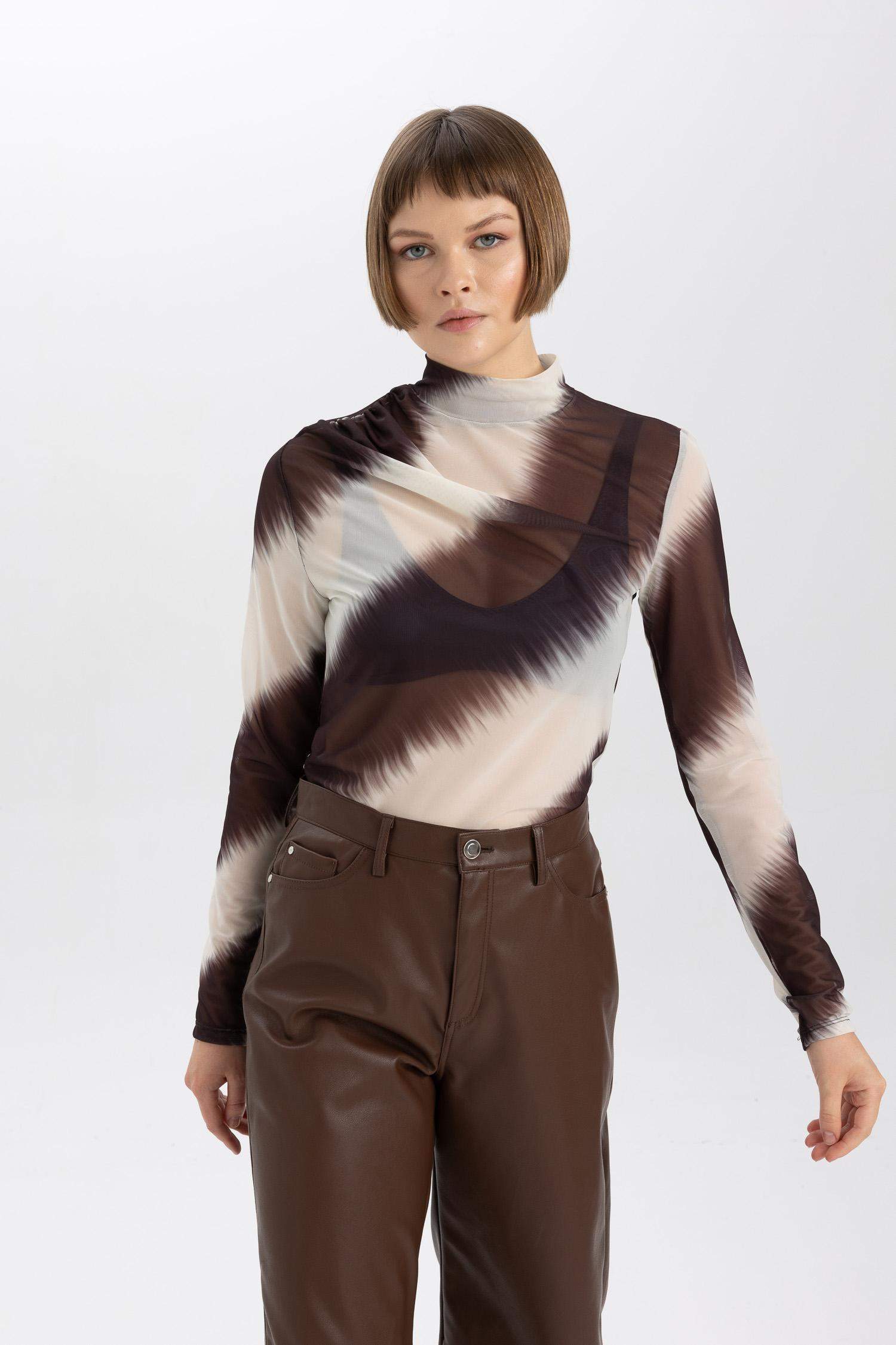 تيشيرت تول ردن طويل سليم فيت بياخة مستديرة