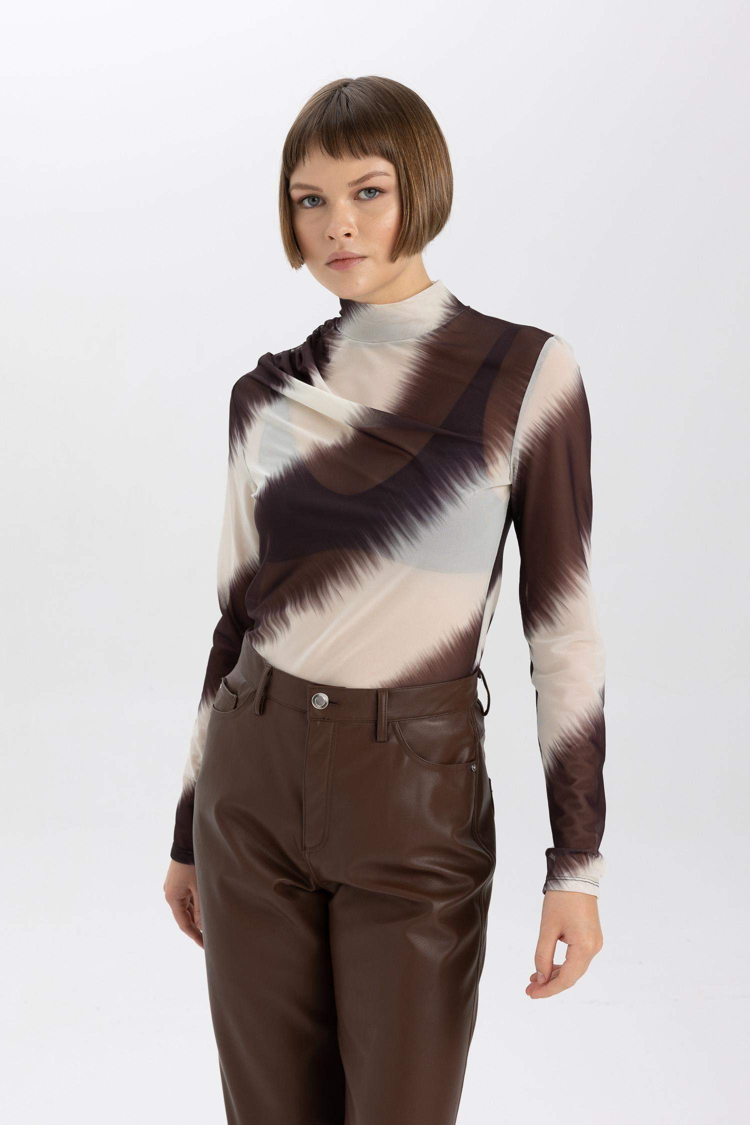 تيشيرت تول ردن طويل سليم فيت بياخة مستديرة