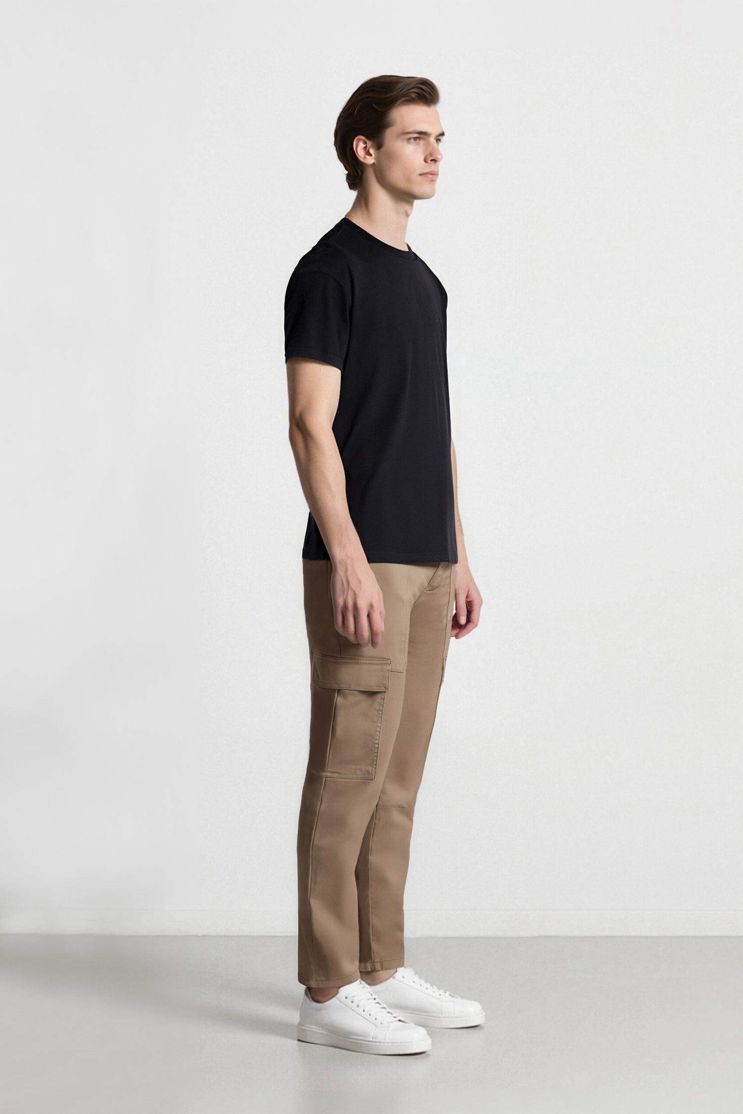 Yazlık Kargo Cepli Düz Paça Pantolon