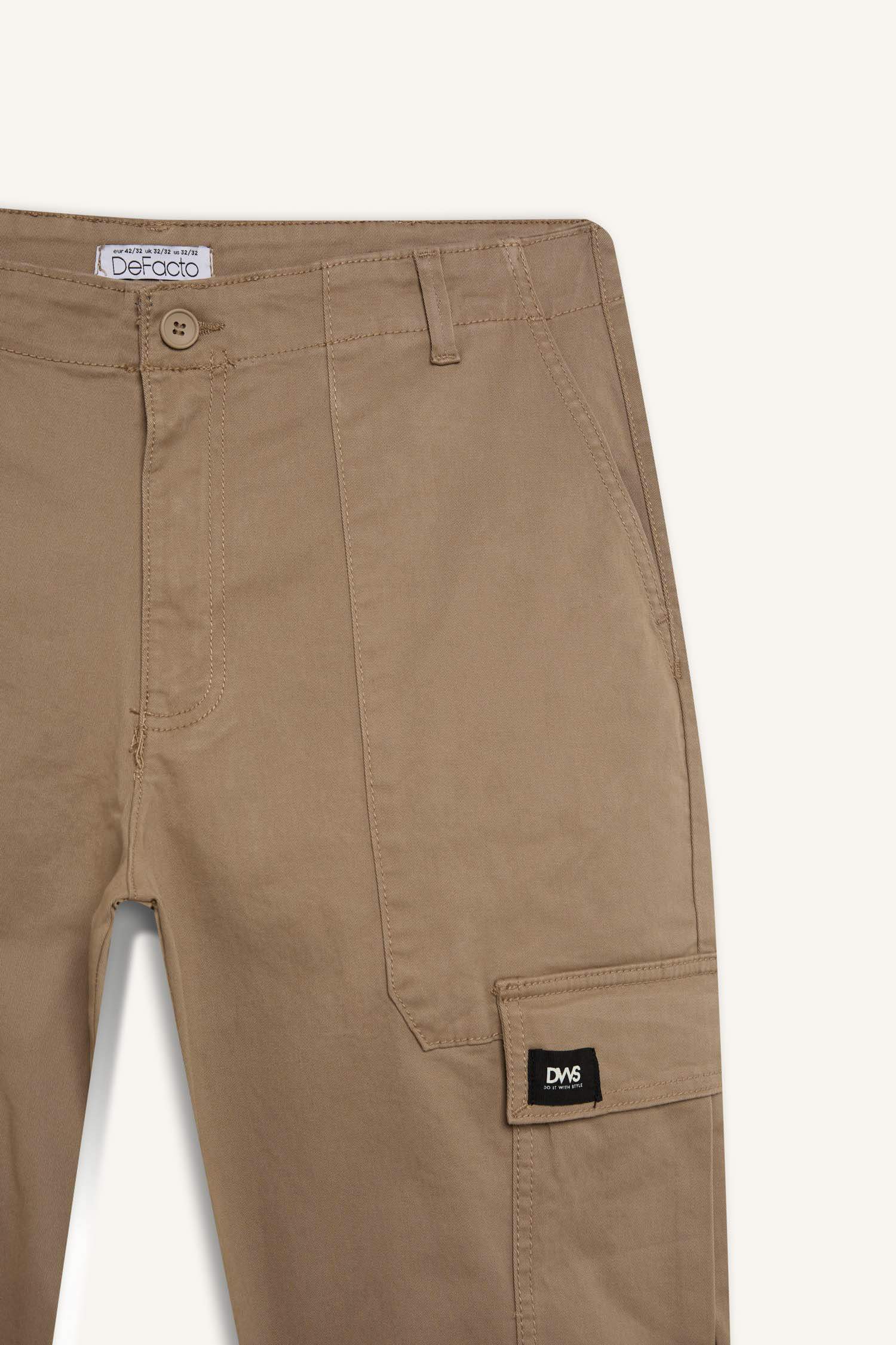 Yazlık Kargo Cepli Düz Paça Pantolon