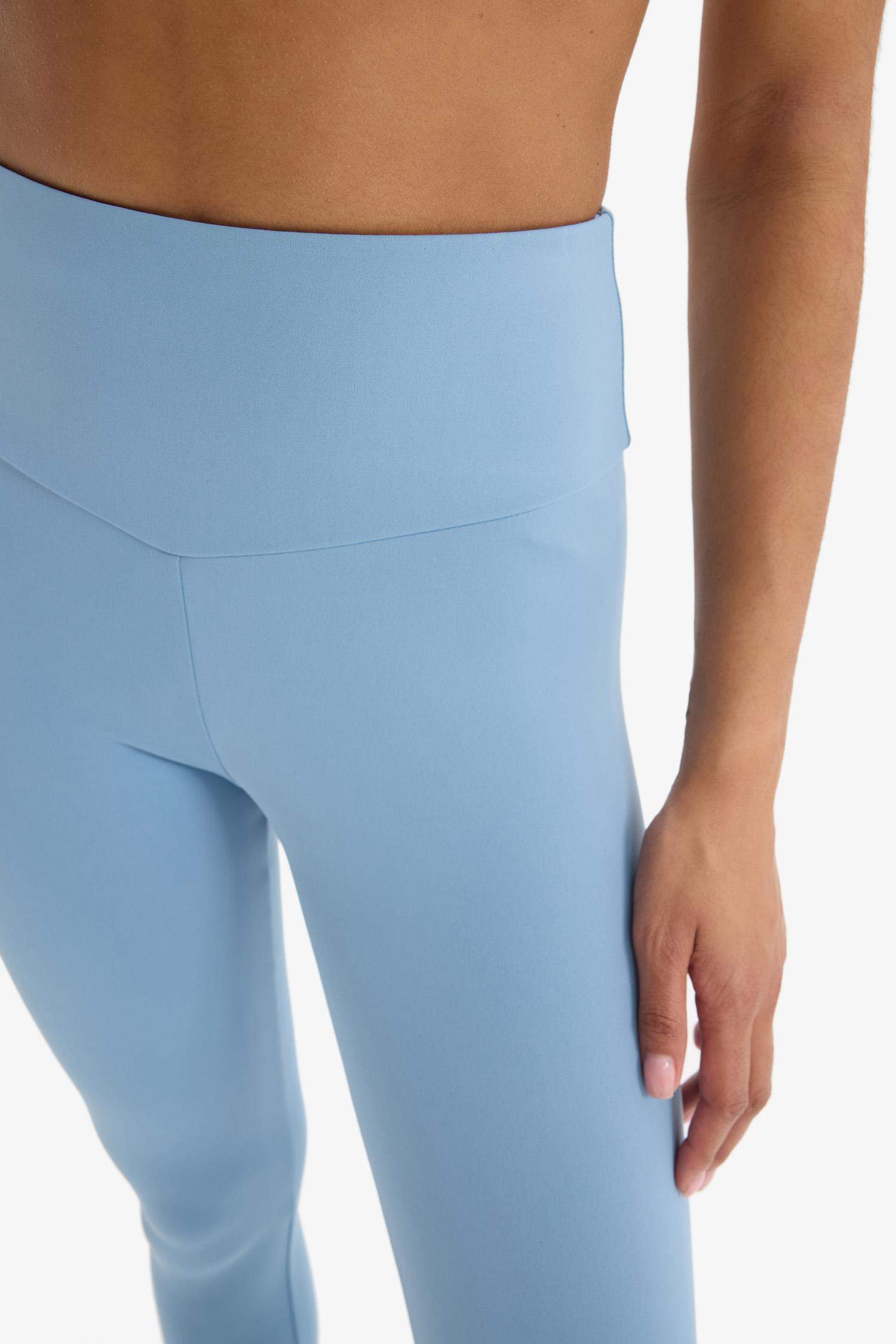 Toparlayıcı Yüksek Bel Esnek Kumaş Basic Sporcu Tayt