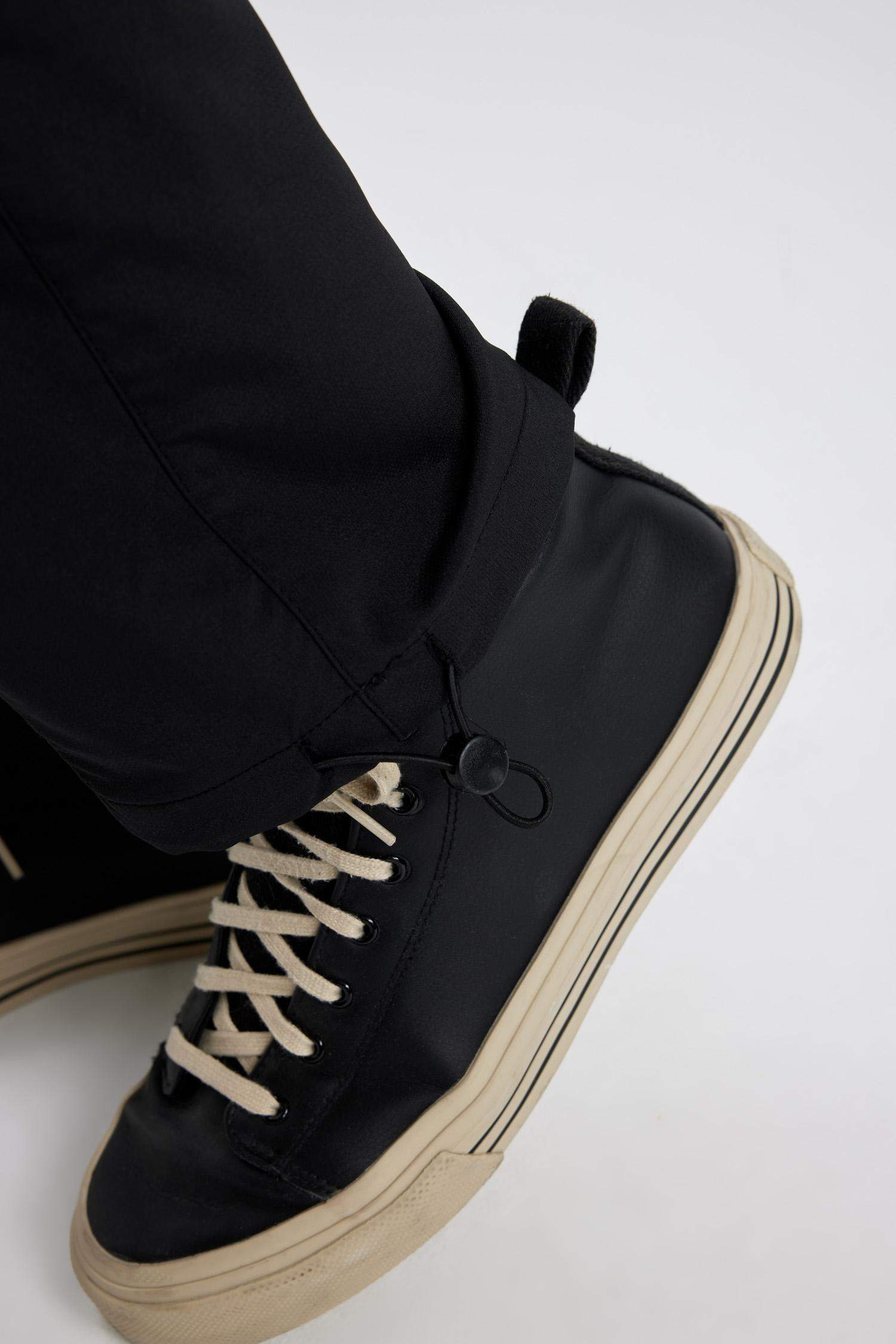 بنطلون قصة مريحة