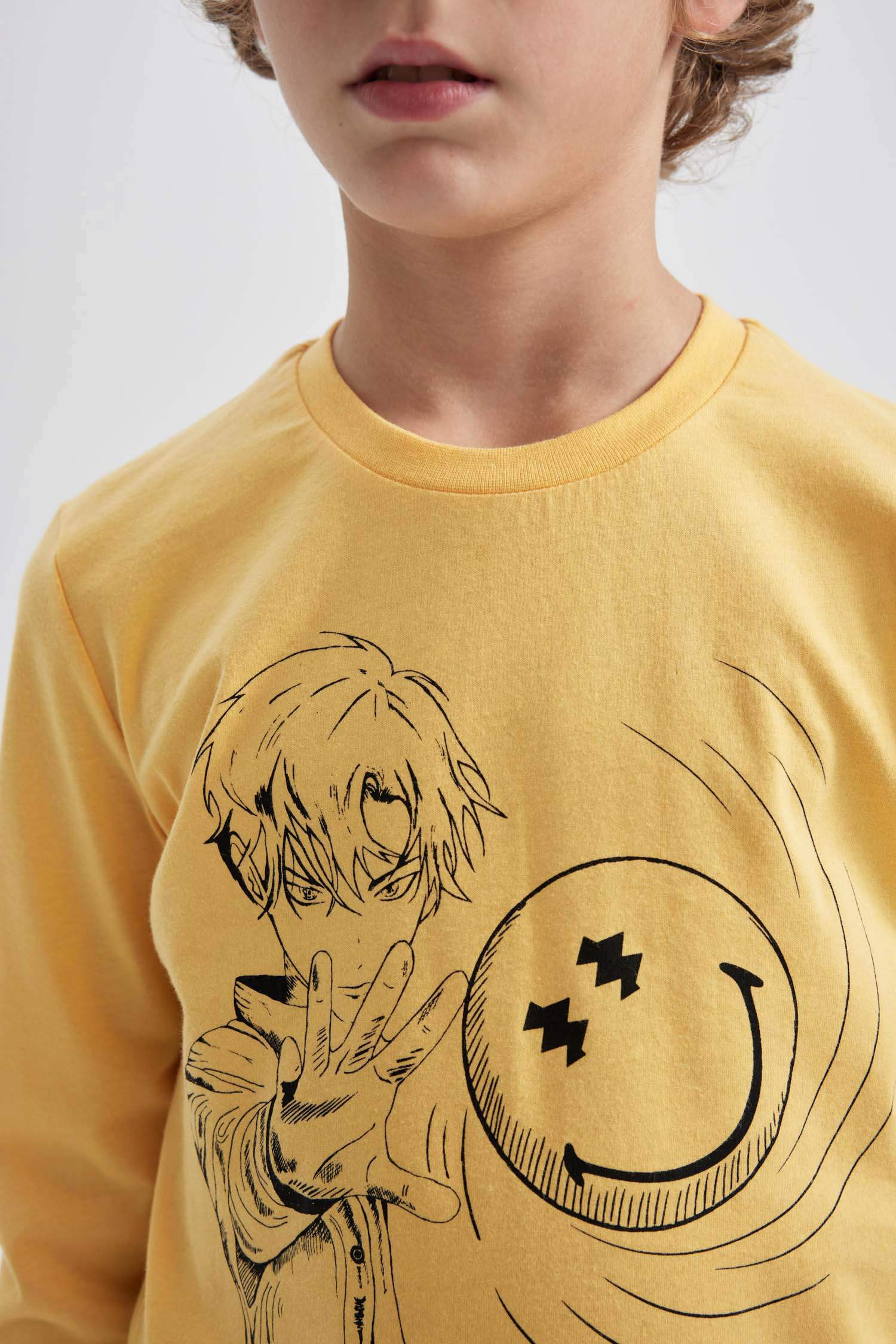 2 piece Regular Fit Smiley Licence Knitted Pyjamas