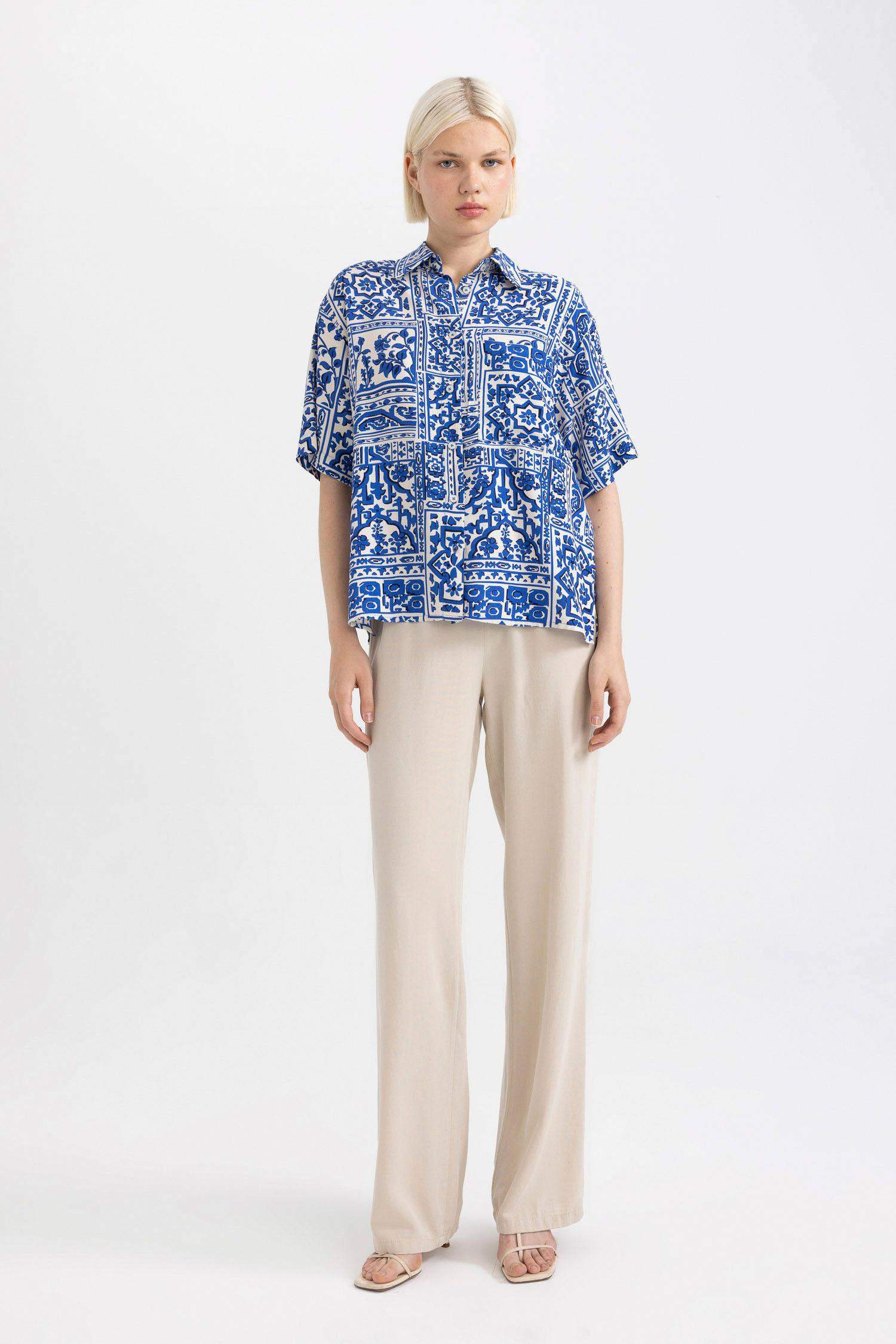 Брюки прямого кроя с высокой талией