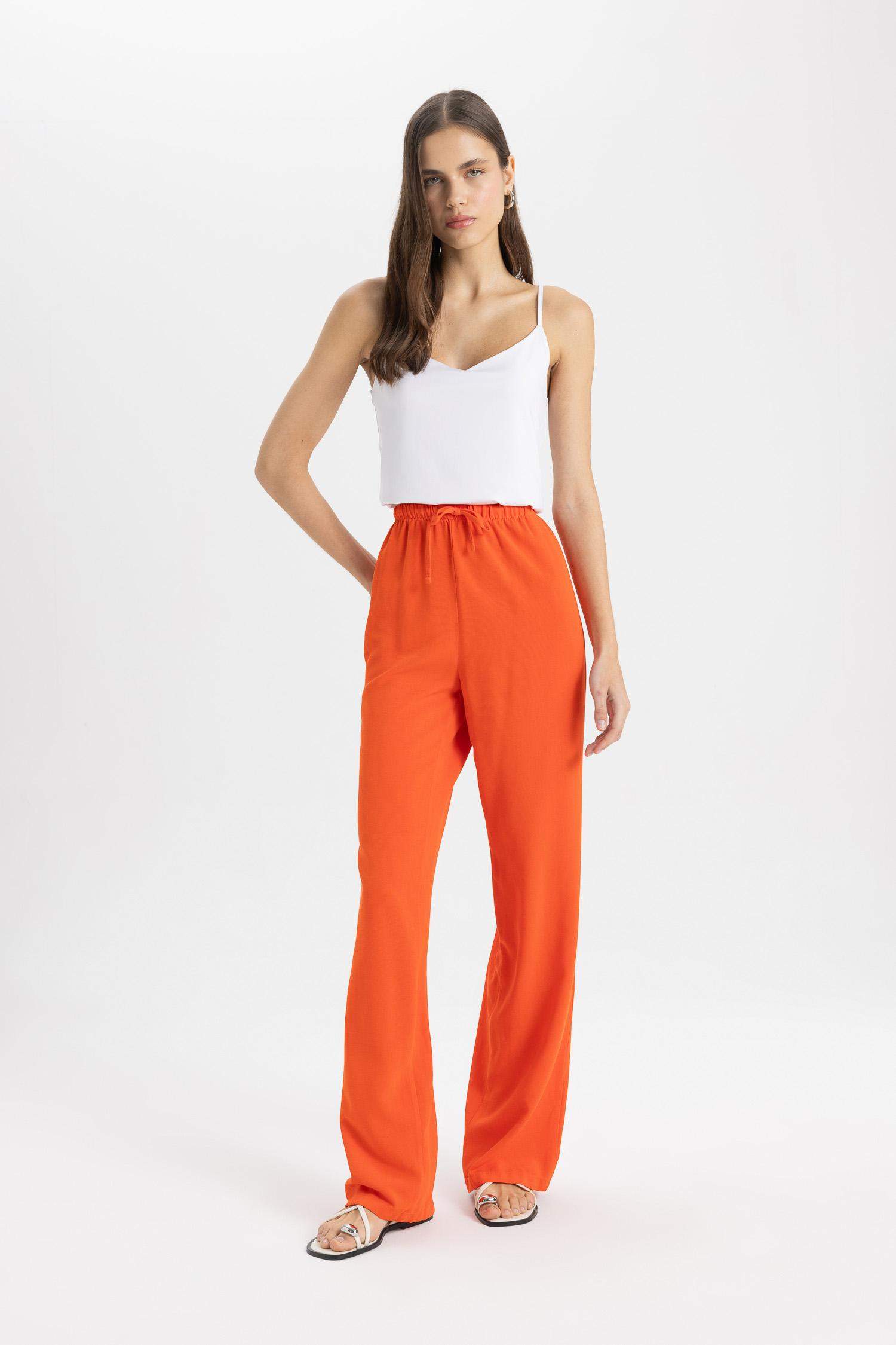 Брюки прямого кроя с высокой талией