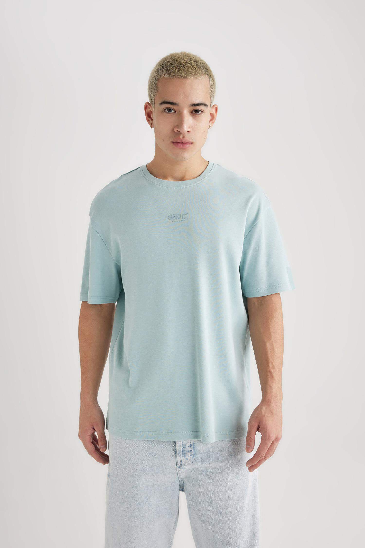 تيشيرت نص كم مطبوع قصة مريحة برقبة مستديرة