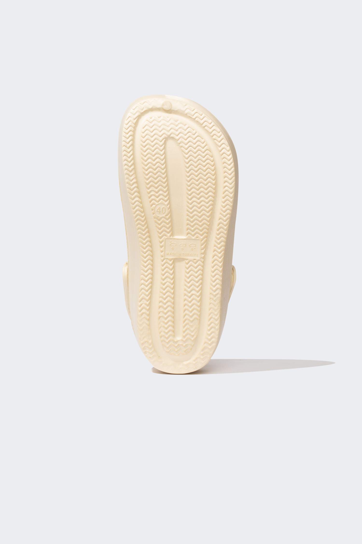 شبشب بكعب مسطح