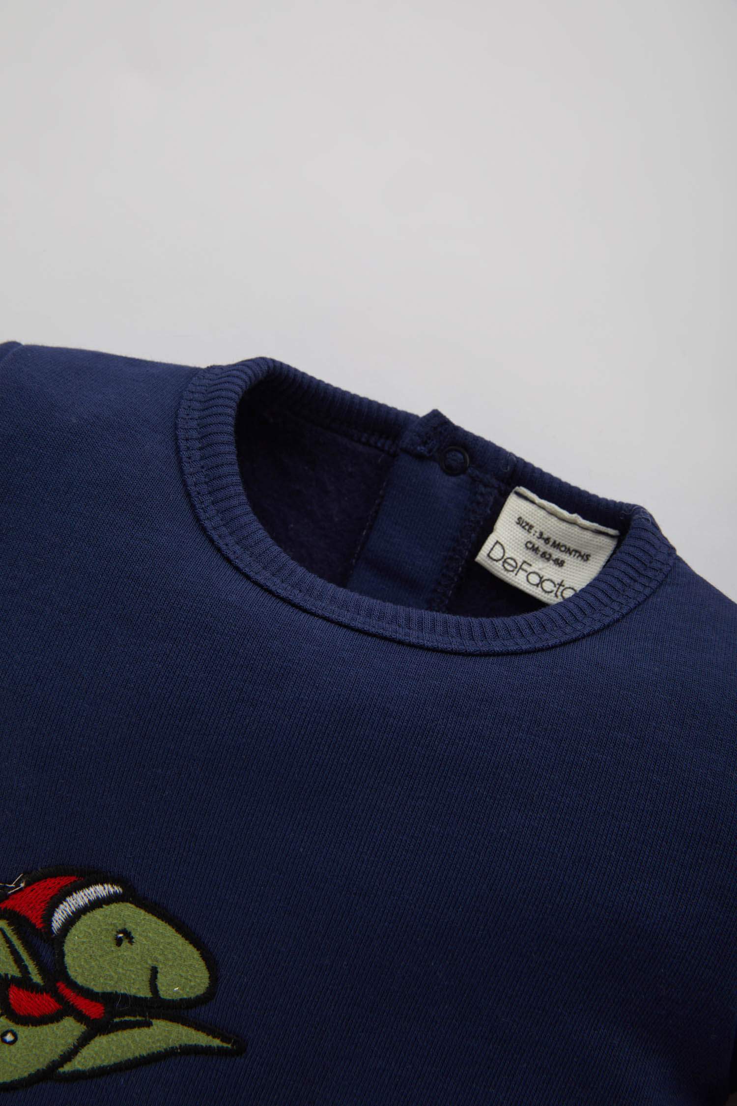 Комбинезон новогодний из плотной ткани для малышей мальчиков