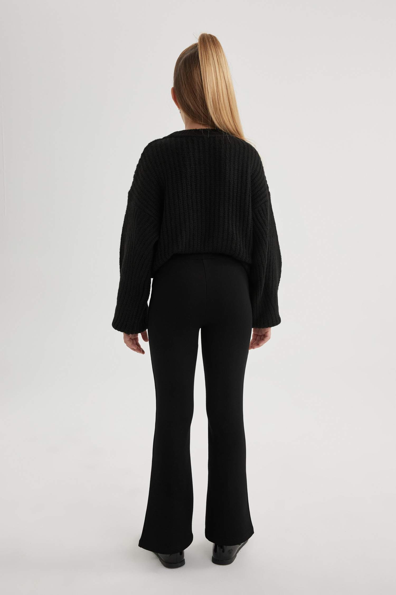 بنطلون بجامة رياضي جارلس بناتي برجل واسع