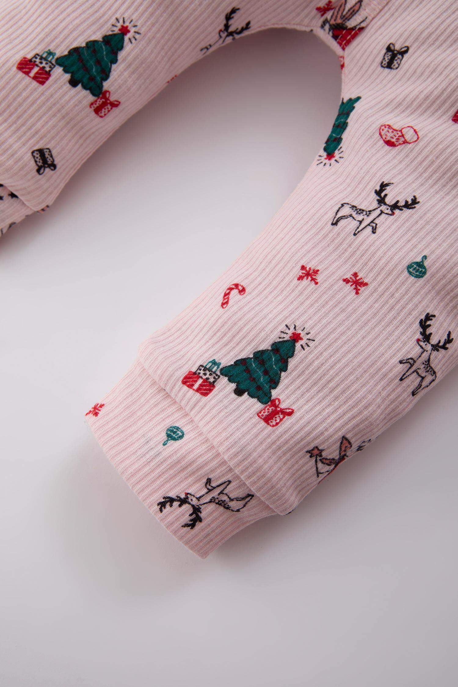 أوفر بناتي حديثي الولادة مضلع بطبعة كريسمس