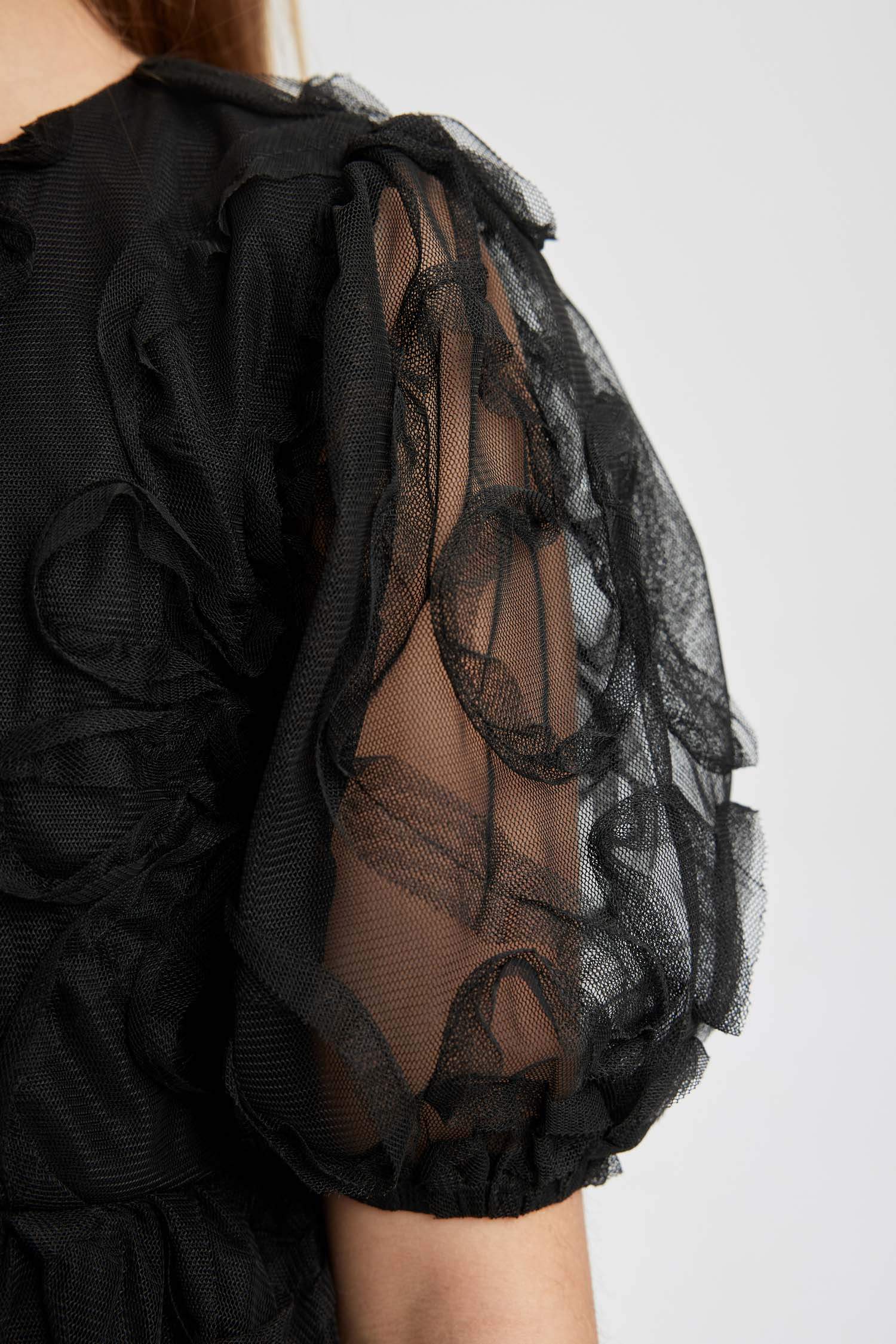 فستان تول بناتي نص ردن قصة عادية