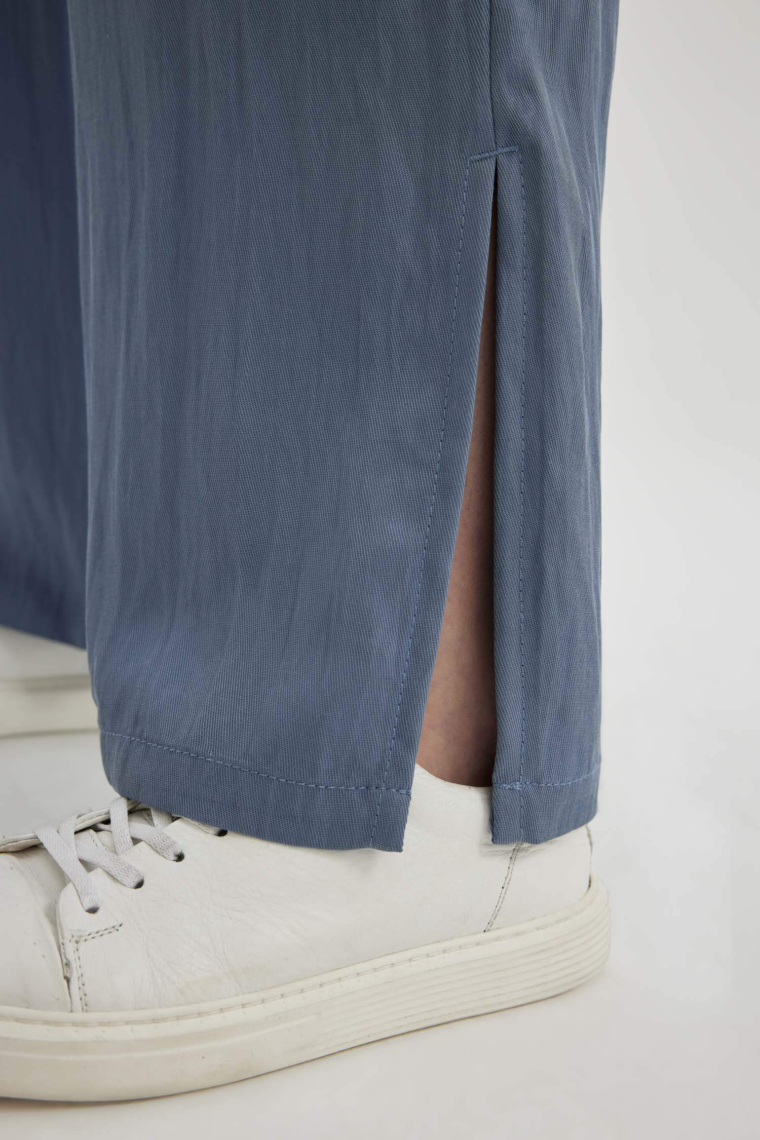 Straight Fit Wide Leg With Pockets Sensual Trousers