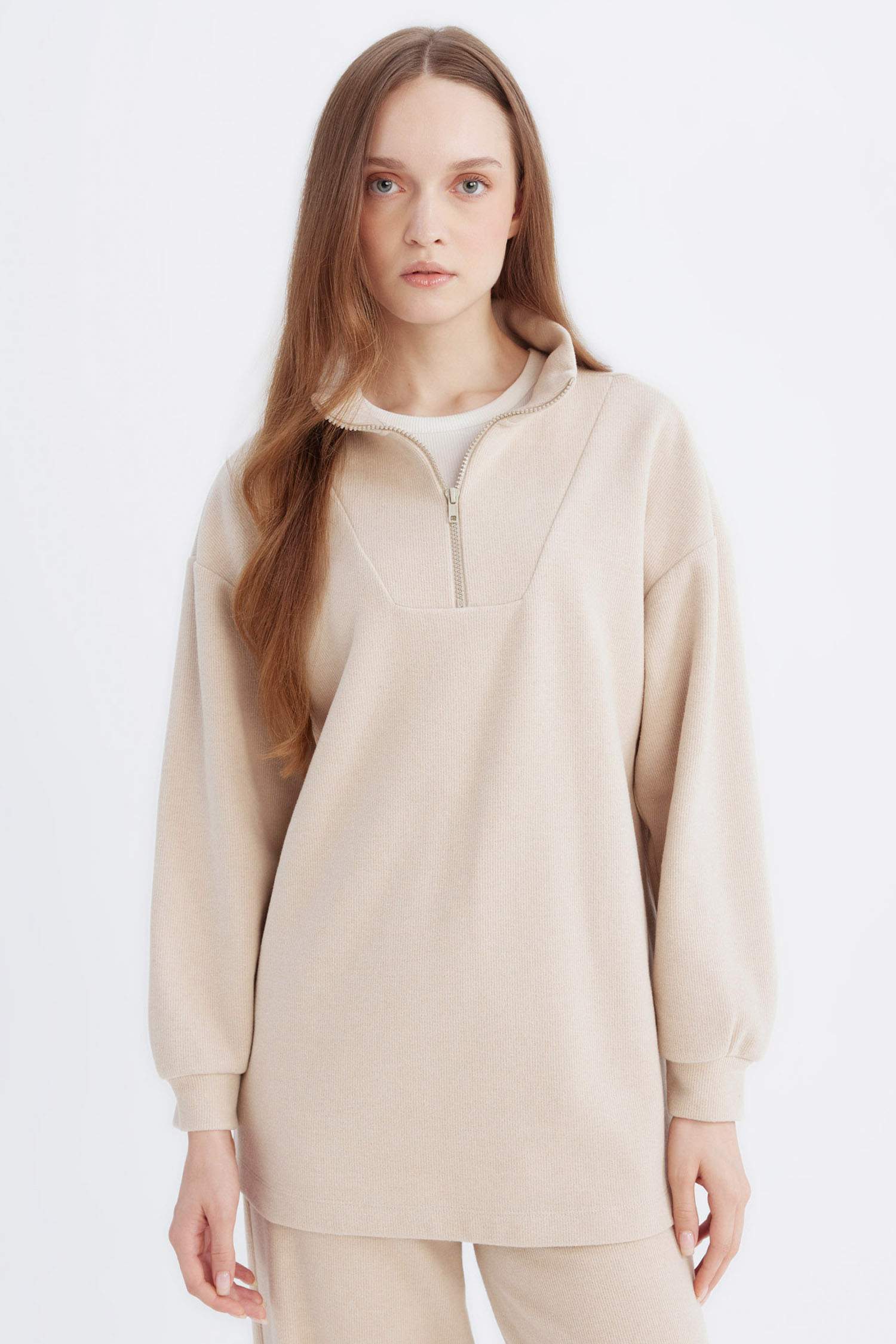 Regular Fit Yarım Fermuarlı Dik Yaka Selanik Kumaş Basic Düz Uzun Kollu Tunik