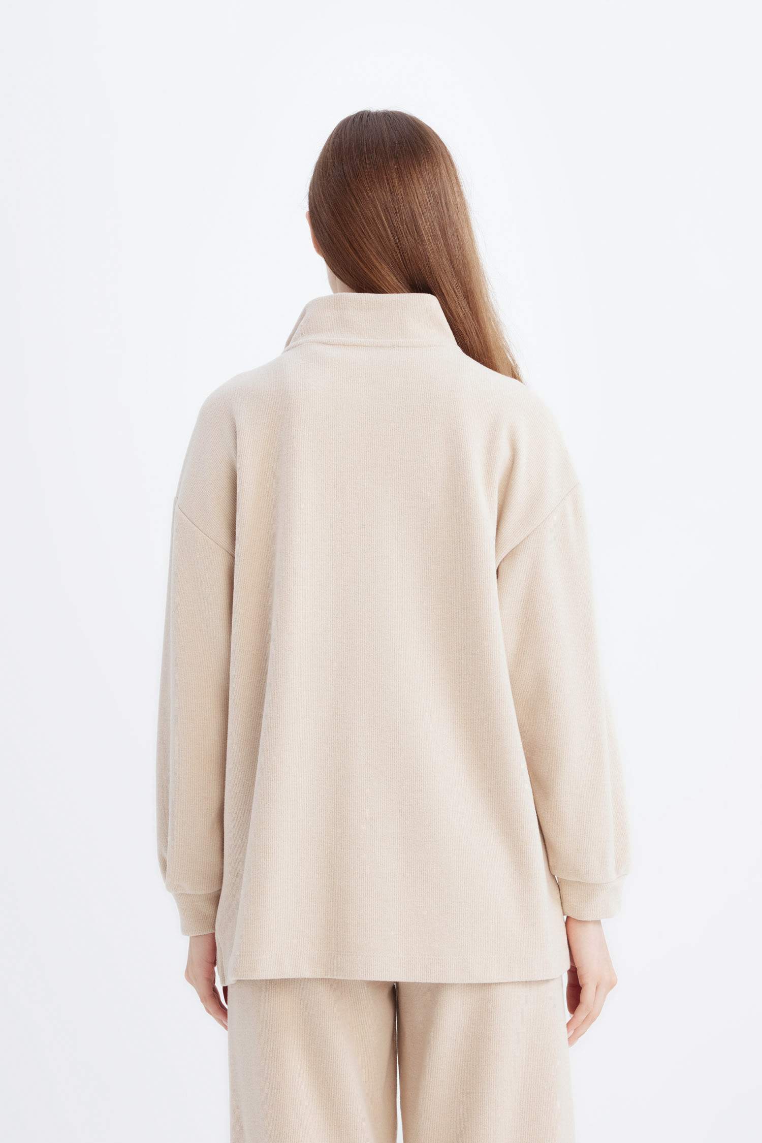 Regular Fit Yarım Fermuarlı Dik Yaka Selanik Kumaş Basic Düz Uzun Kollu Tunik