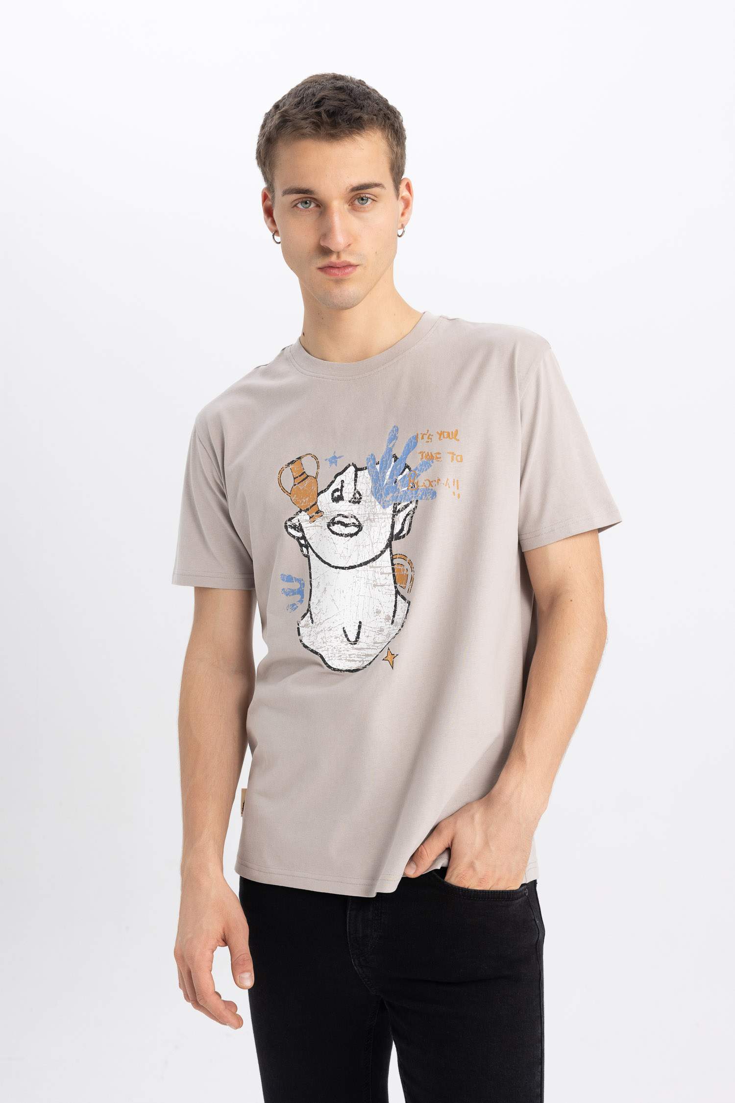 تيشيرت قصة عادية جيرسي برقبة مستديرة