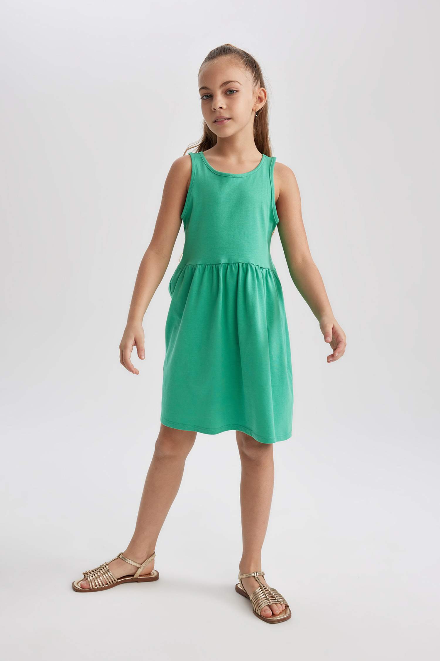 Girl Sleeveless Dress