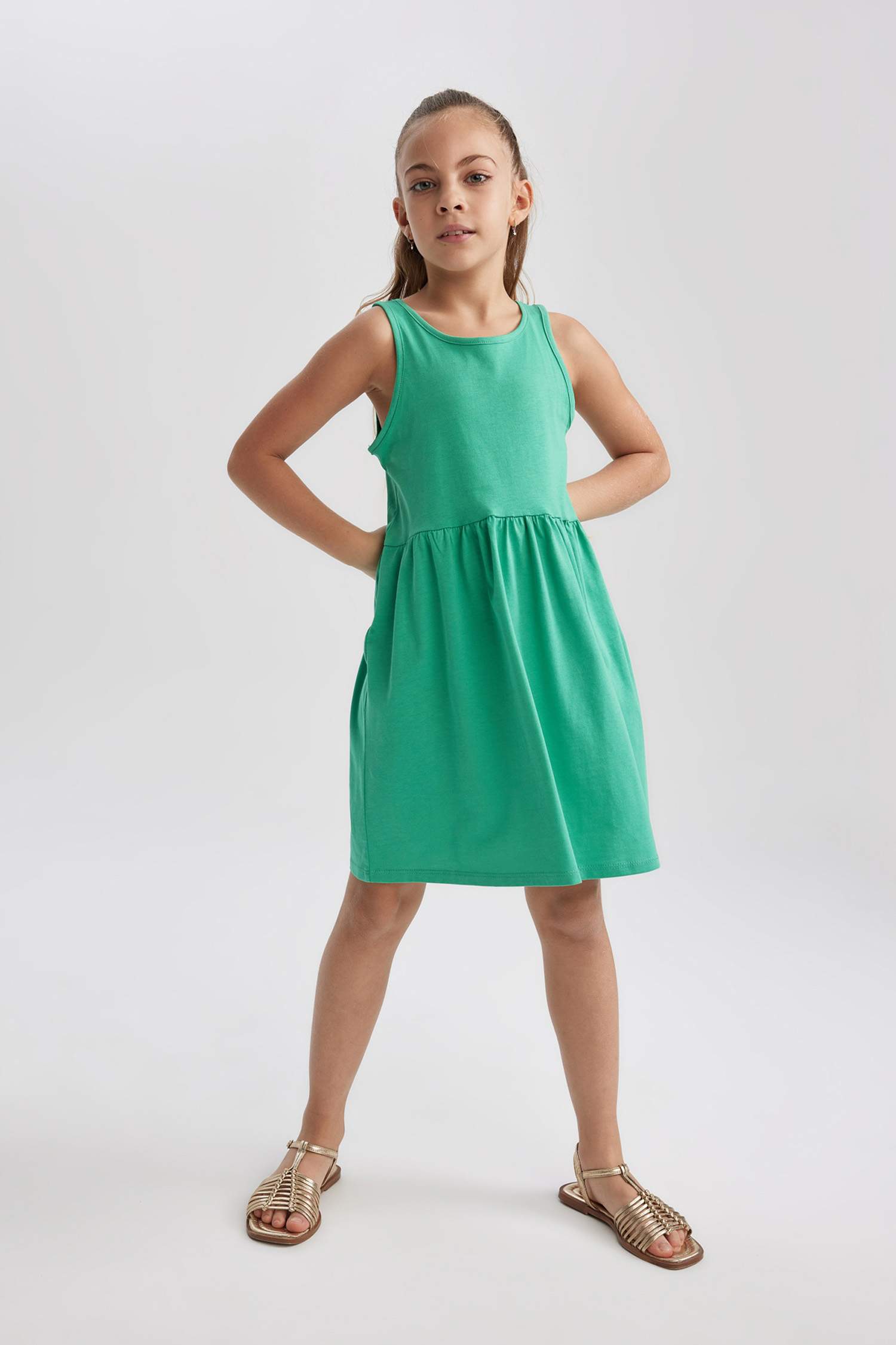Girl Sleeveless Dress