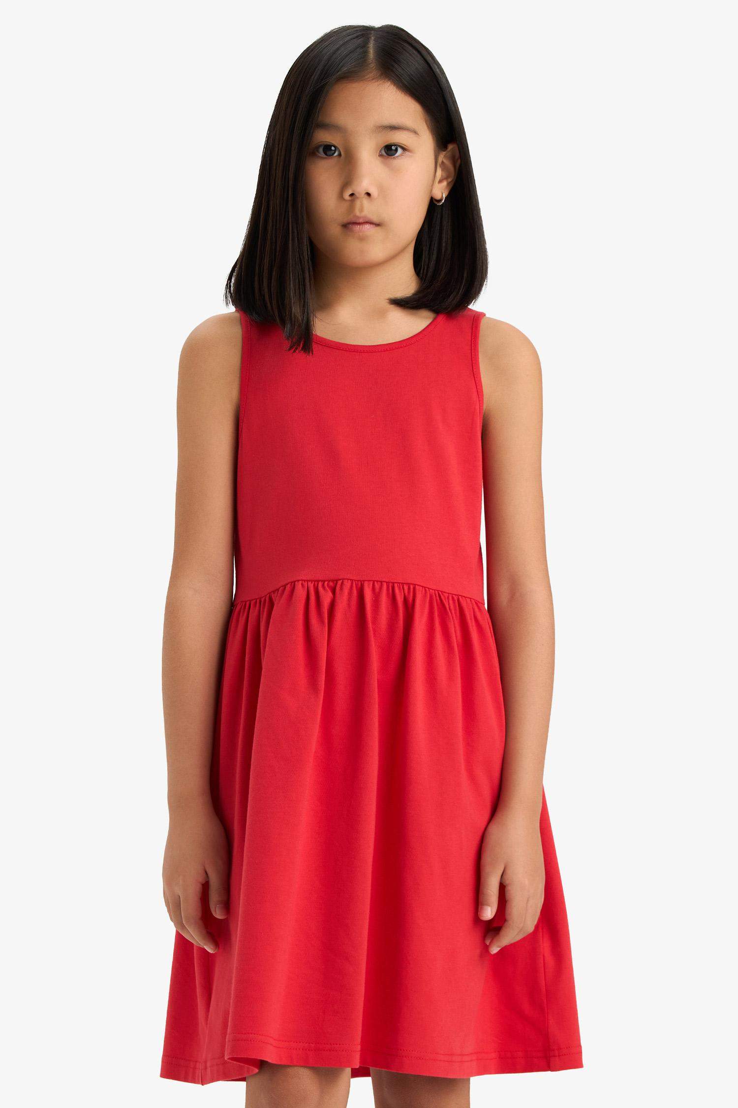 Детское платье без рукавов с круглым вырезом