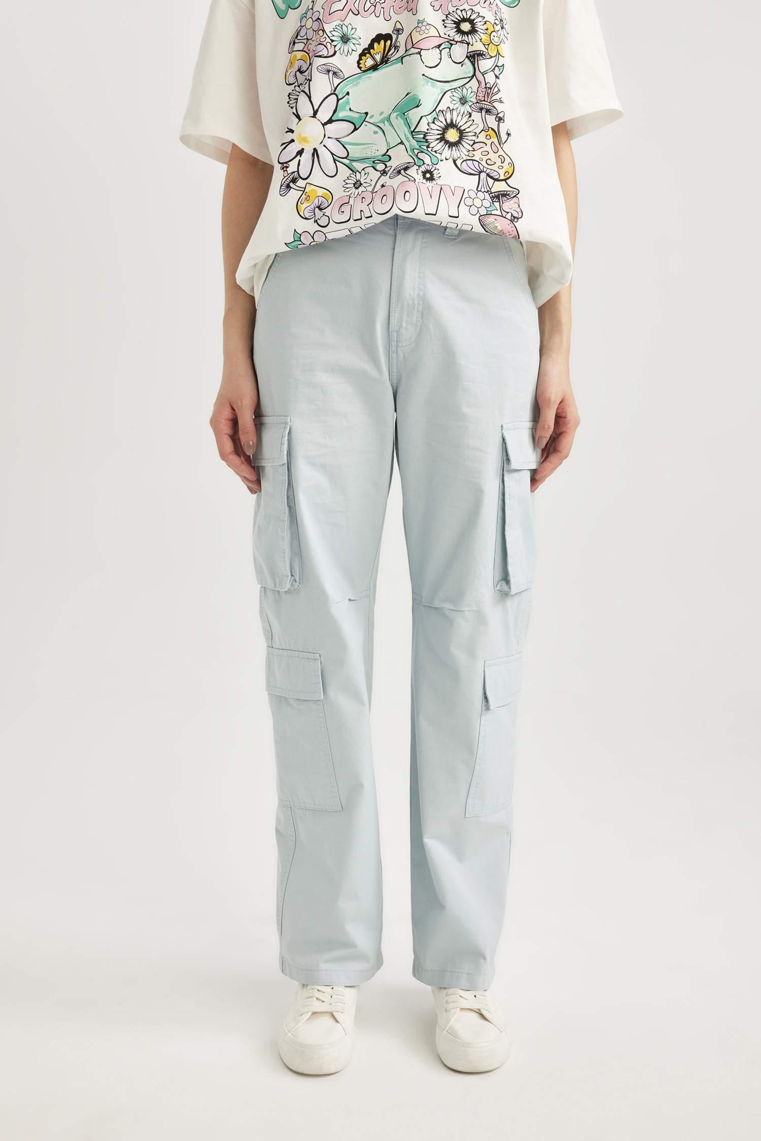 Брюки карго прямого кроя из габардина