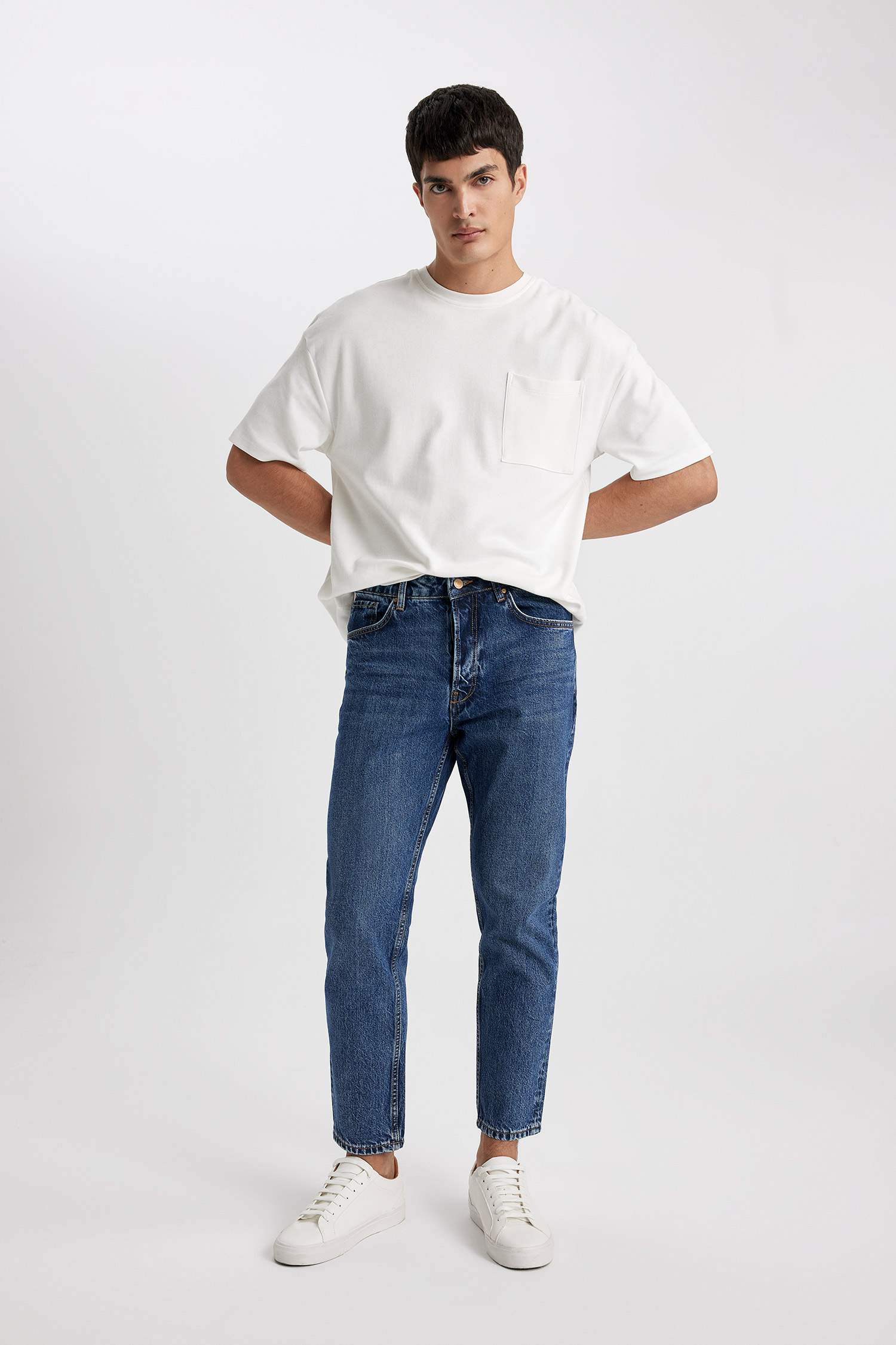 90’S Slim Fit Denim Trousers