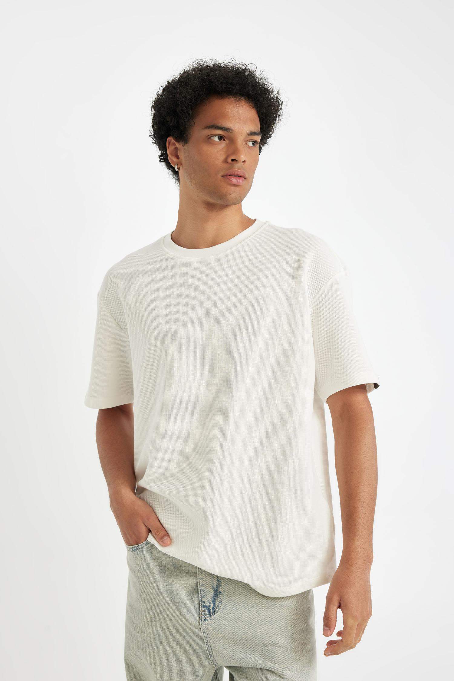 Boxy Fit Bisiklet Yaka Kısa Kollu Basic Düz Waffle Tişört