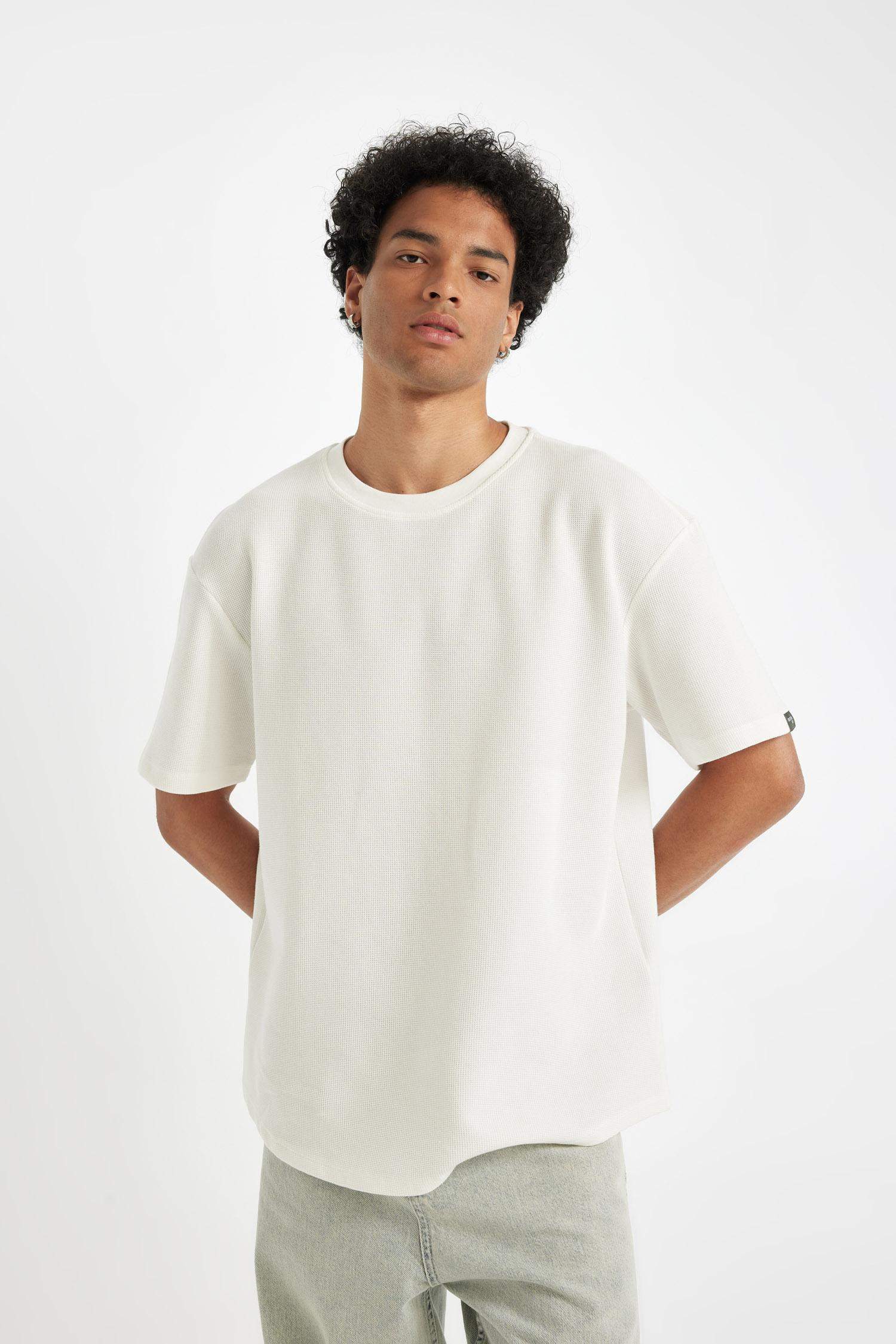 Boxy Fit Bisiklet Yaka Kısa Kollu Basic Düz Waffle Tişört