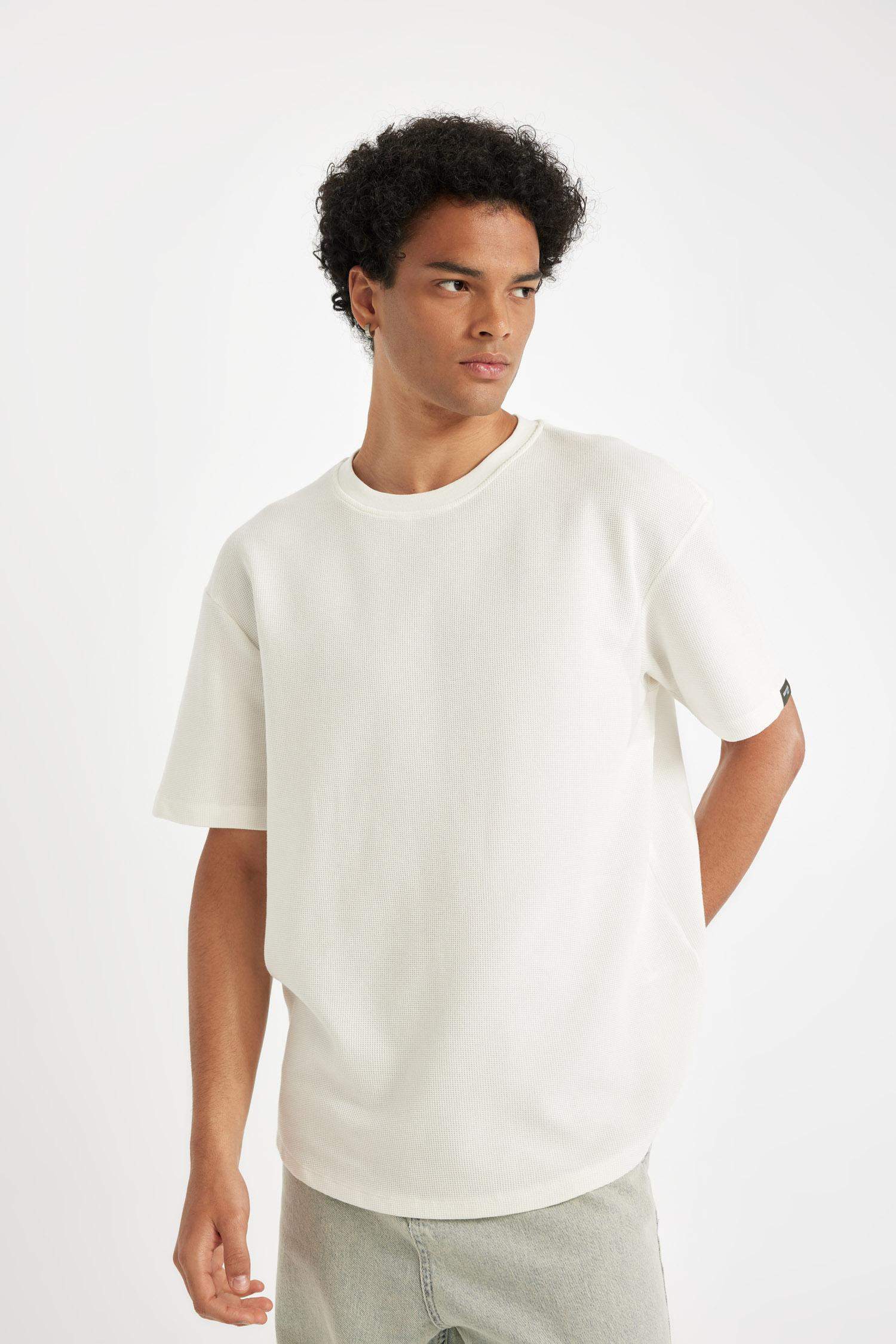 Boxy Fit Bisiklet Yaka Kısa Kollu Basic Düz Waffle Tişört