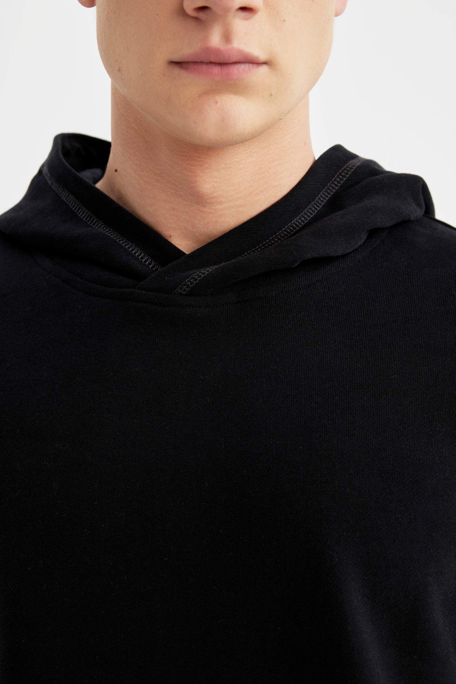 Comfort Regular Fit Rahat Kalıp Kapüşonlu Kanguru Cepli Basic Düz Sweatshirt