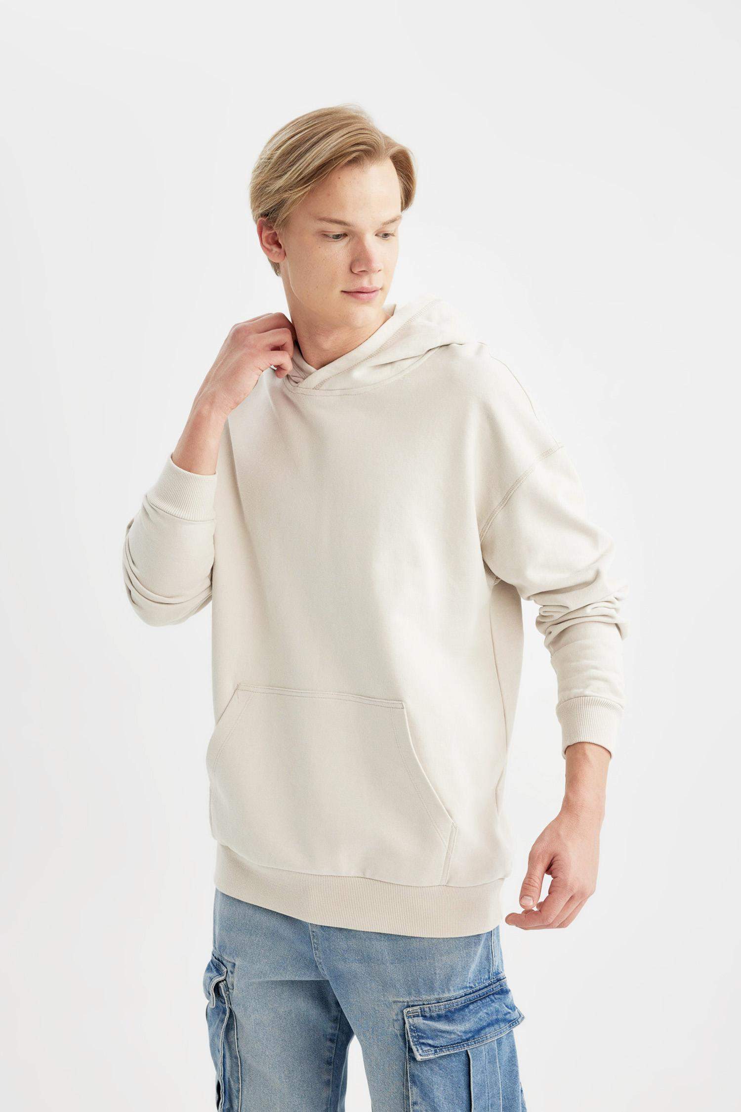 Comfort Regular Fit Rahat Kalıp Kapüşonlu Kanguru Cepli Basic Düz Sweatshirt