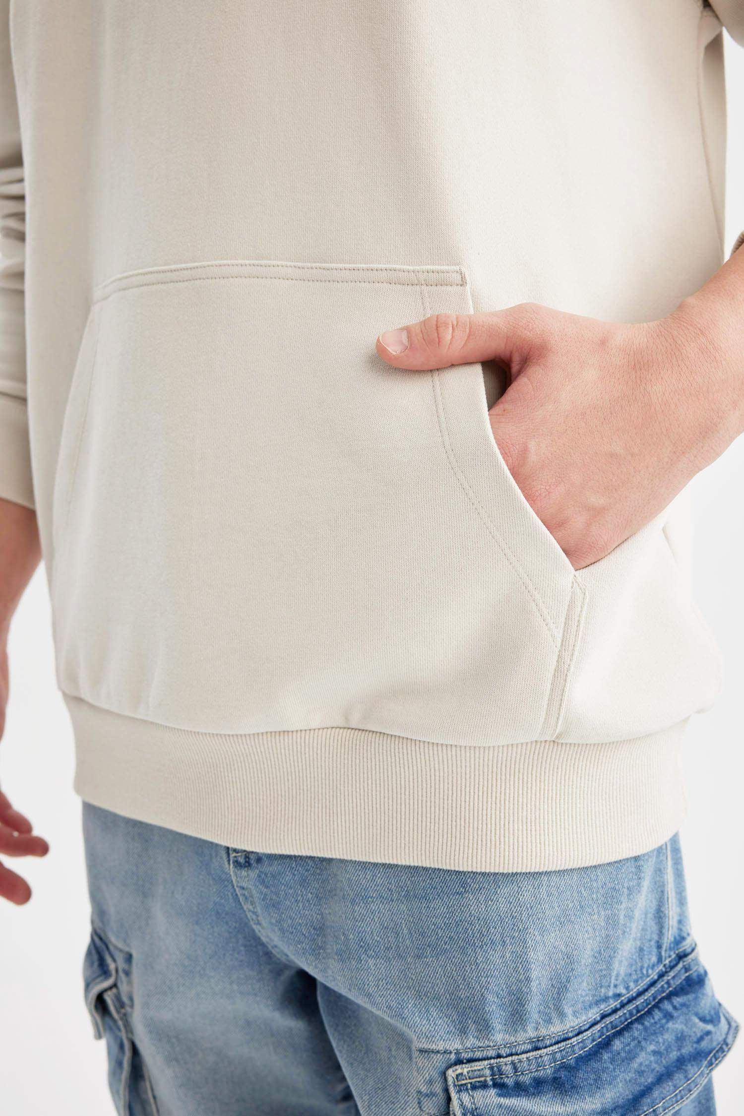 Comfort Regular Fit Rahat Kalıp Kapüşonlu Kanguru Cepli Basic Düz Sweatshirt