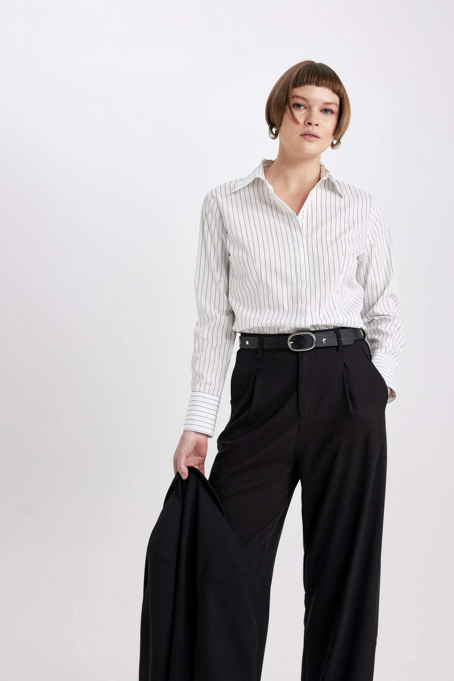 شنطة كروس بودي بناتي من قماش منسوج