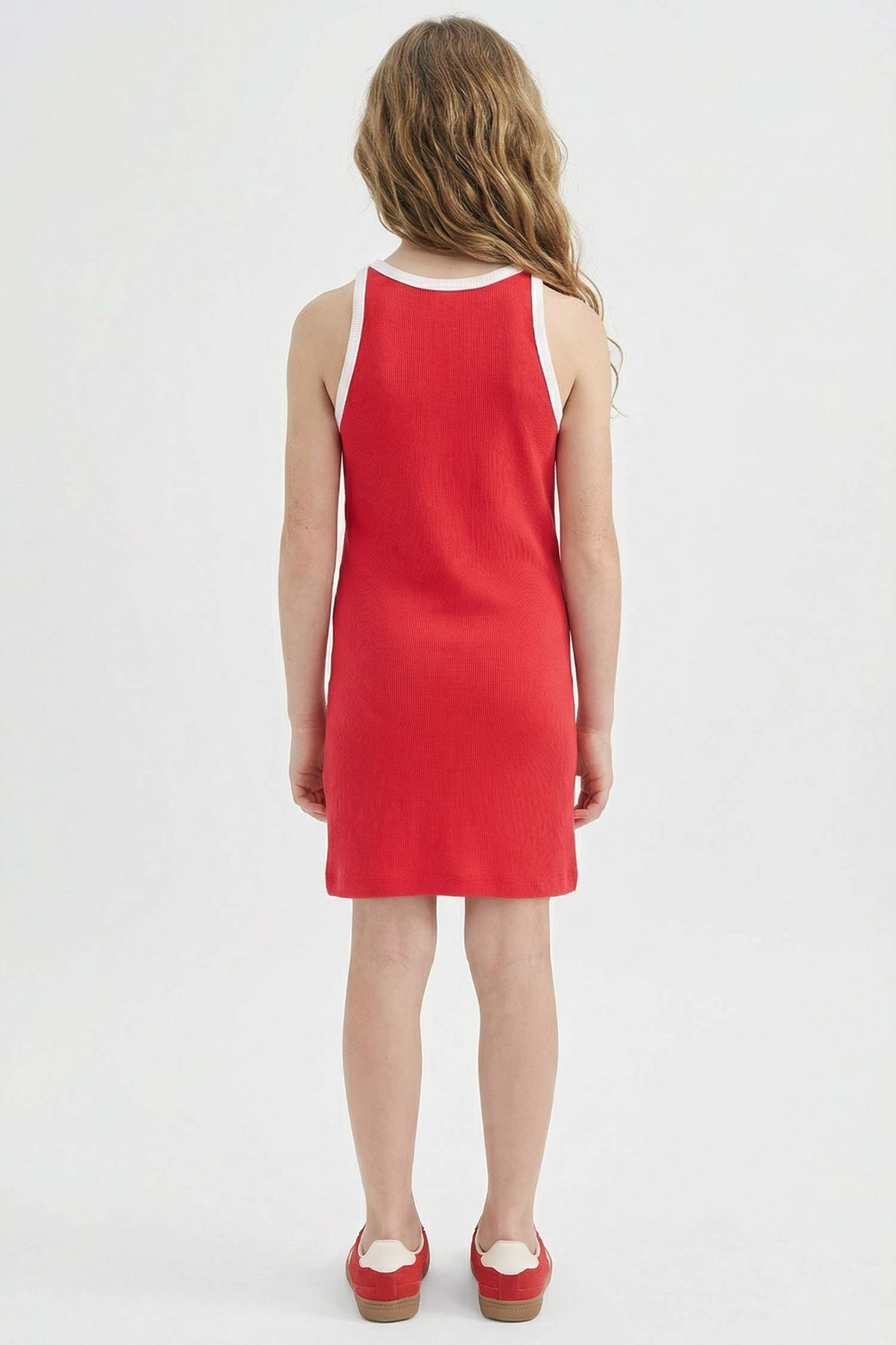 Қыздарға жеңсіз Трикотаж көйлек