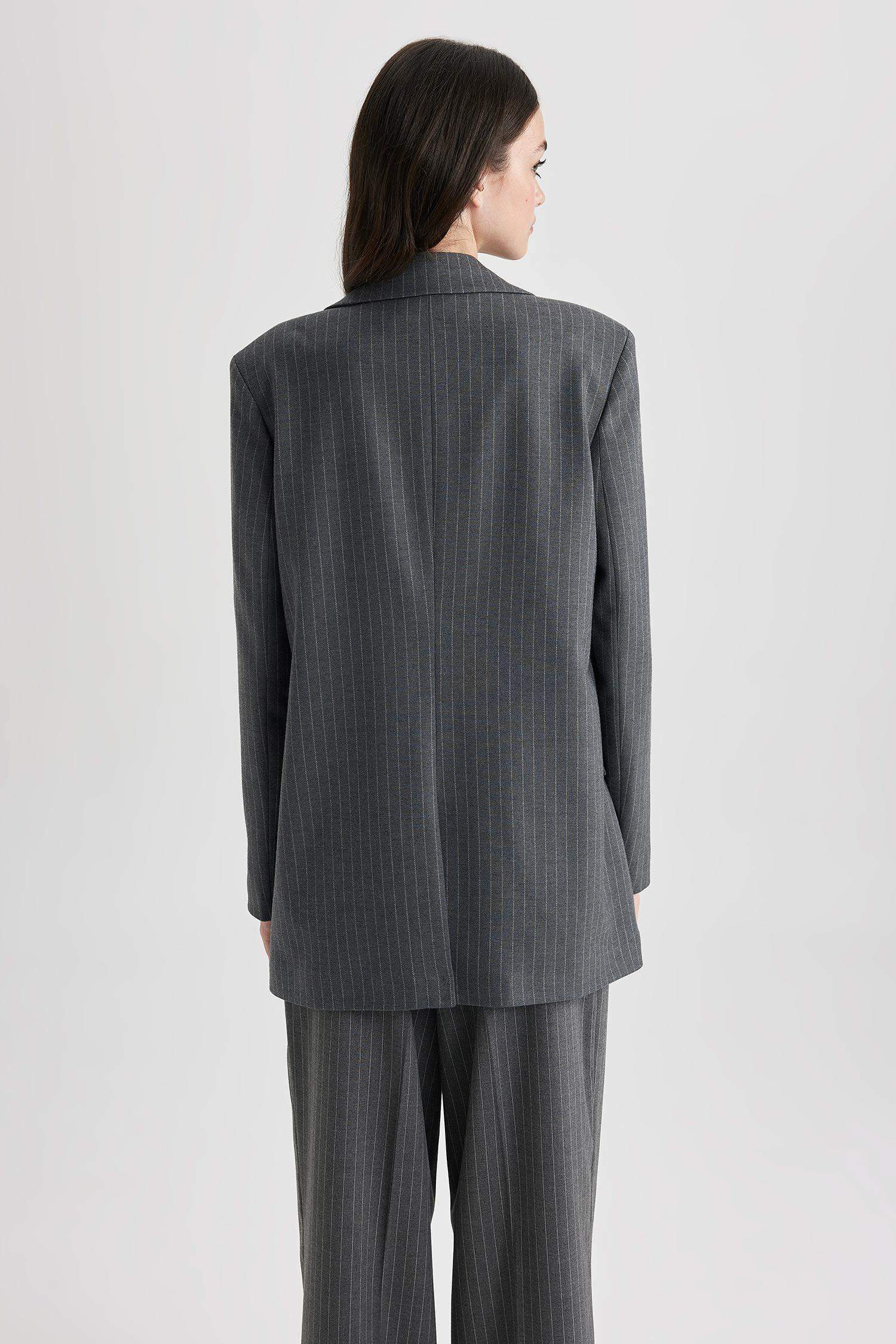 جاكيت بليزر اوفر سايز