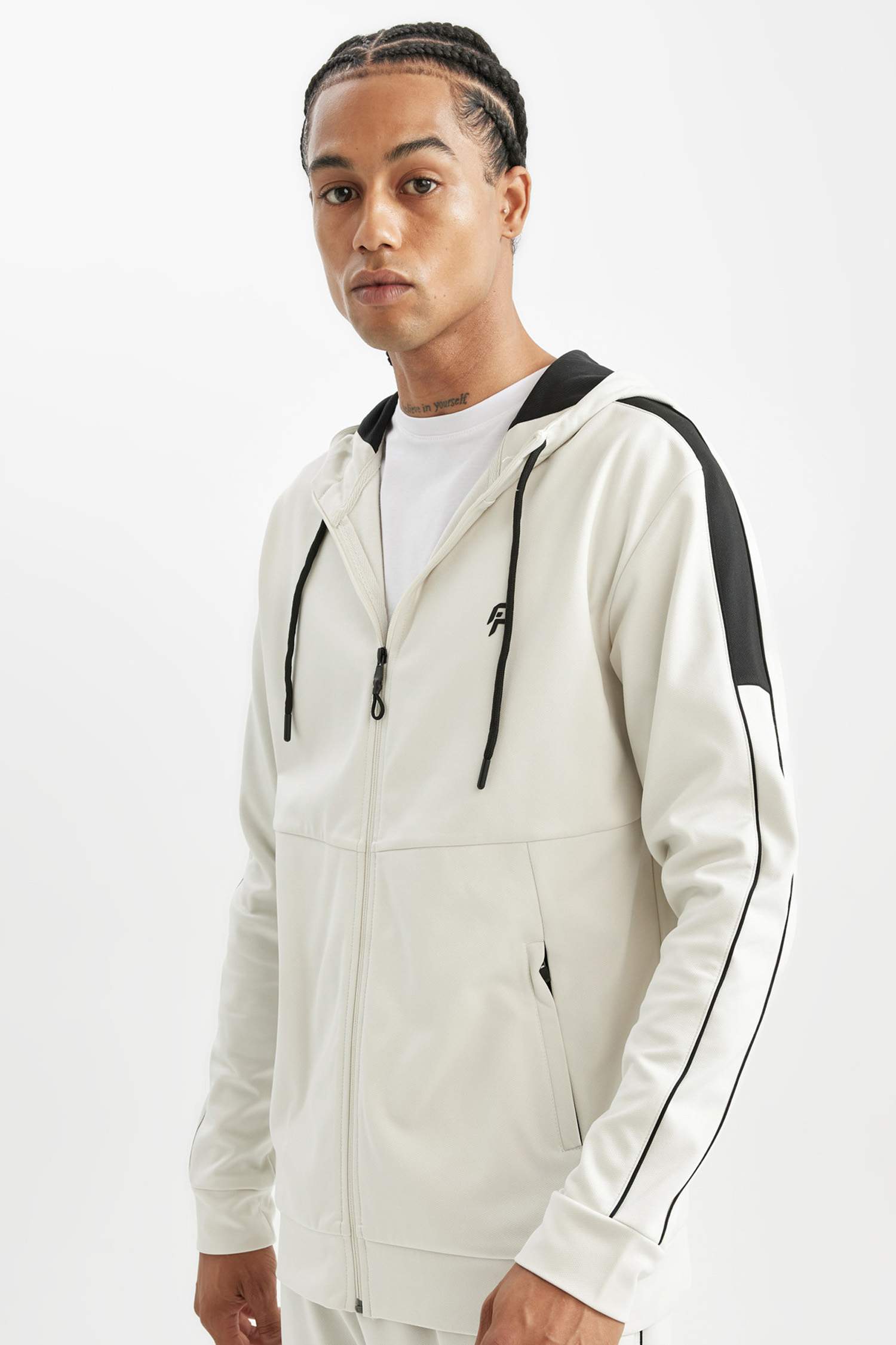 DeFactoFit Standart Fit Normal Kesim Skuba Dalgıç Kumaş Kapüşonlu Sporcu Fermuarlı Sweatshirt