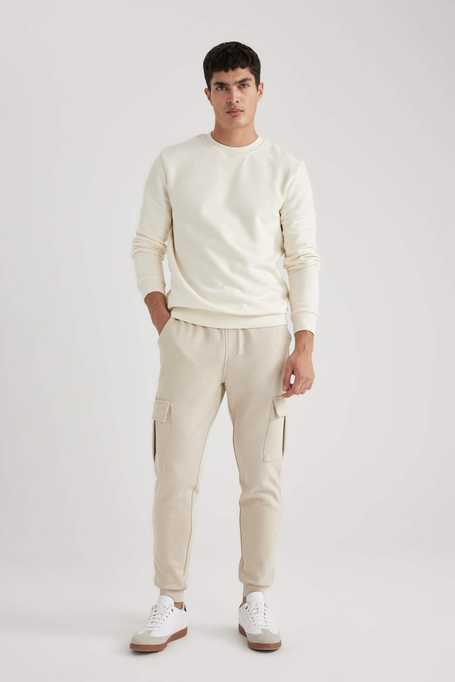 Slim Fit Rib Hem With Cargo Pocket Trousers