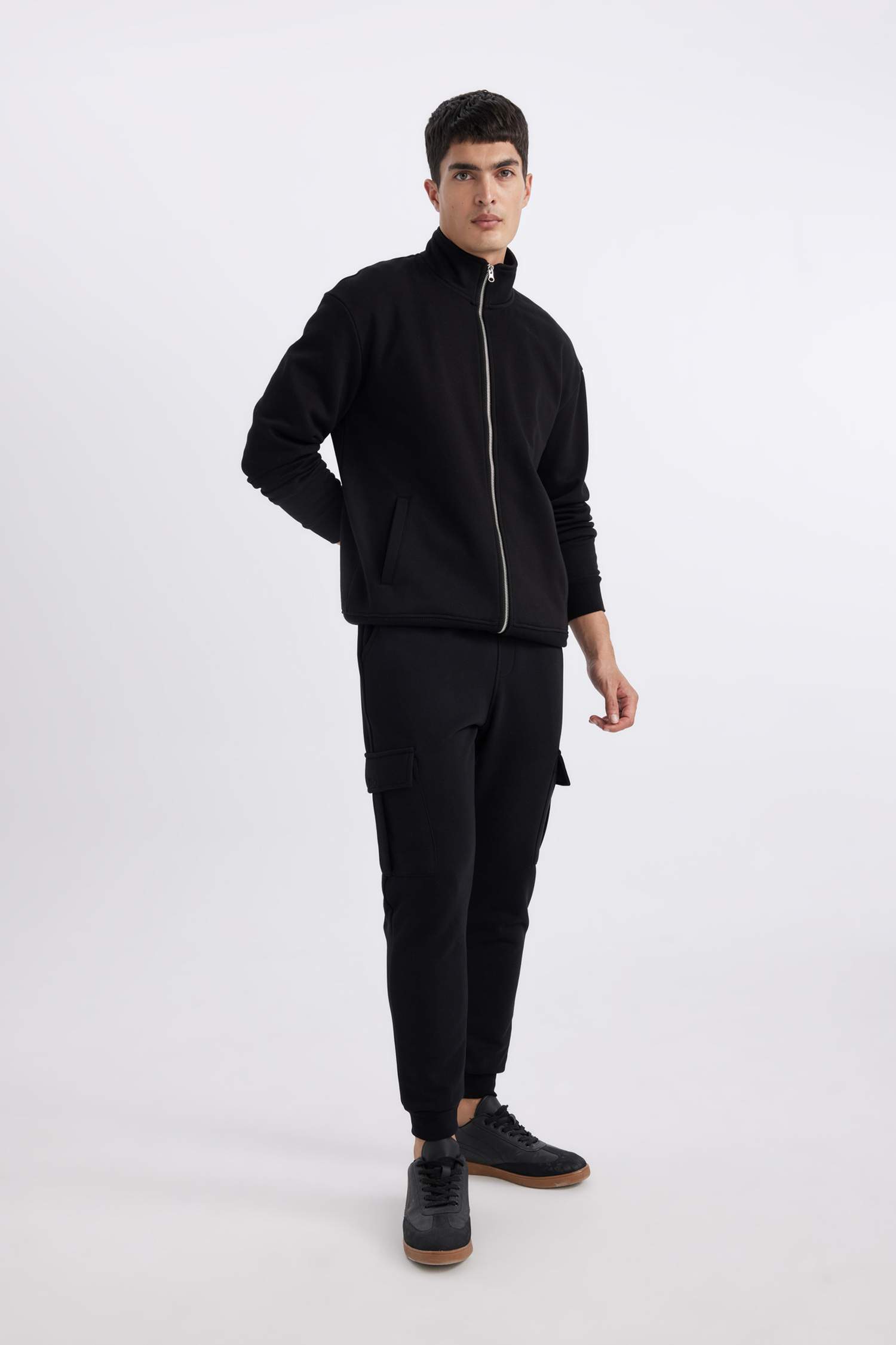 Slim Fit Rib Hem With Cargo Pocket Trousers