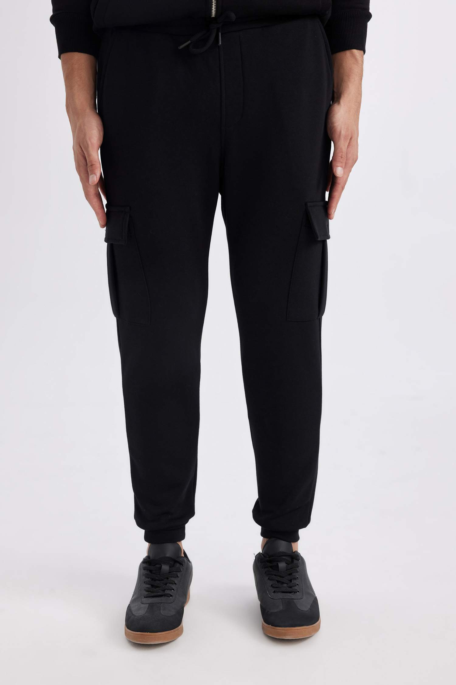 Slim Fit Rib Hem With Cargo Pocket Trousers