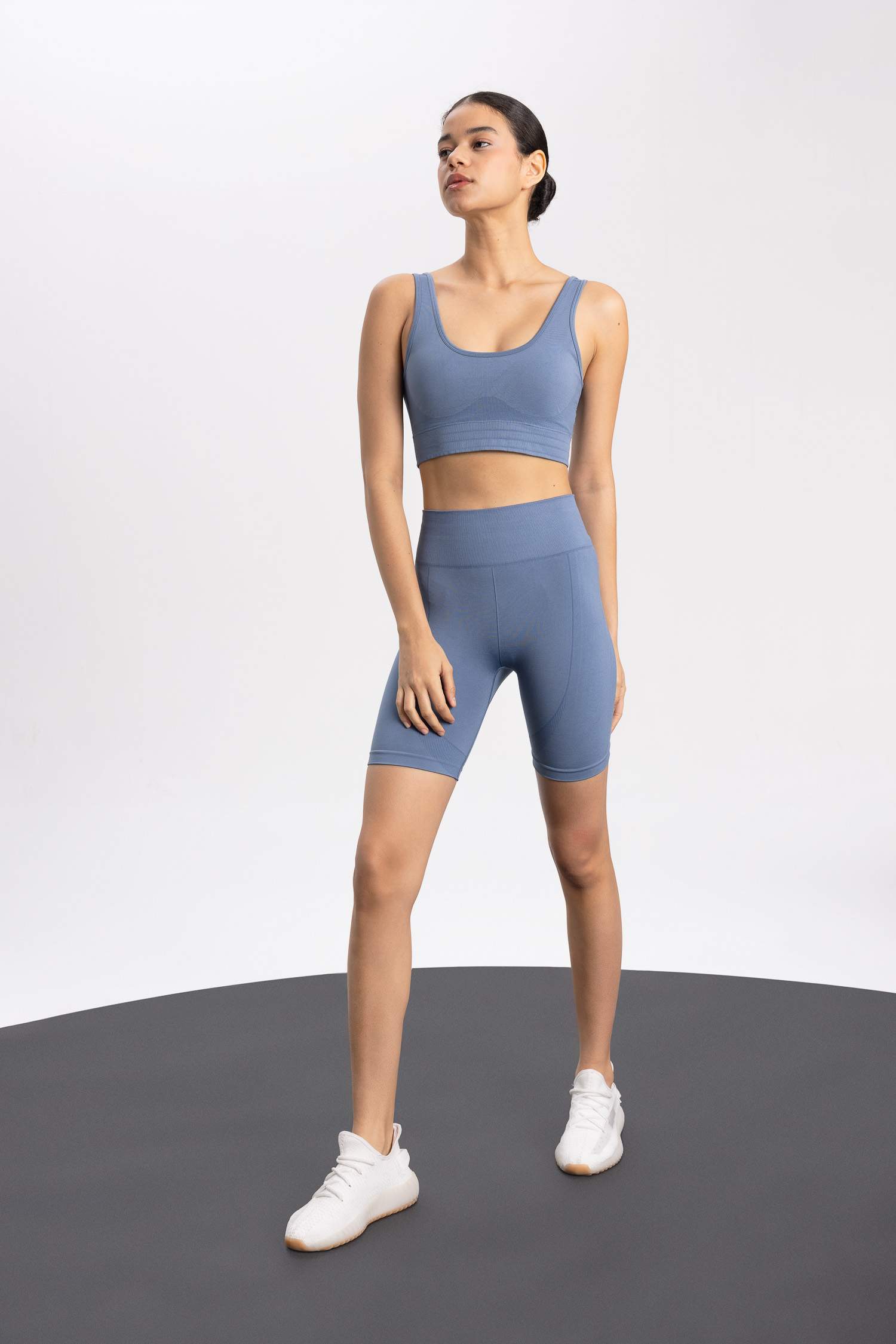 Bisiklet Yaka Sporcu Seamless Bra