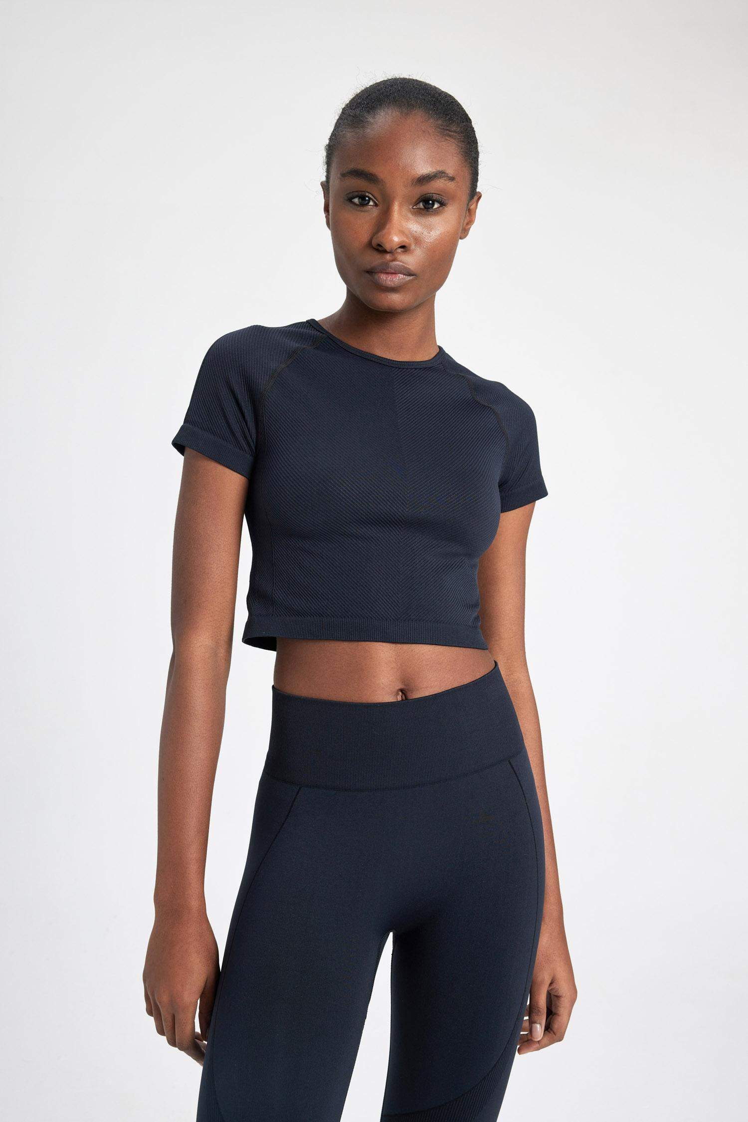 Sports Crop Top T-Shirt