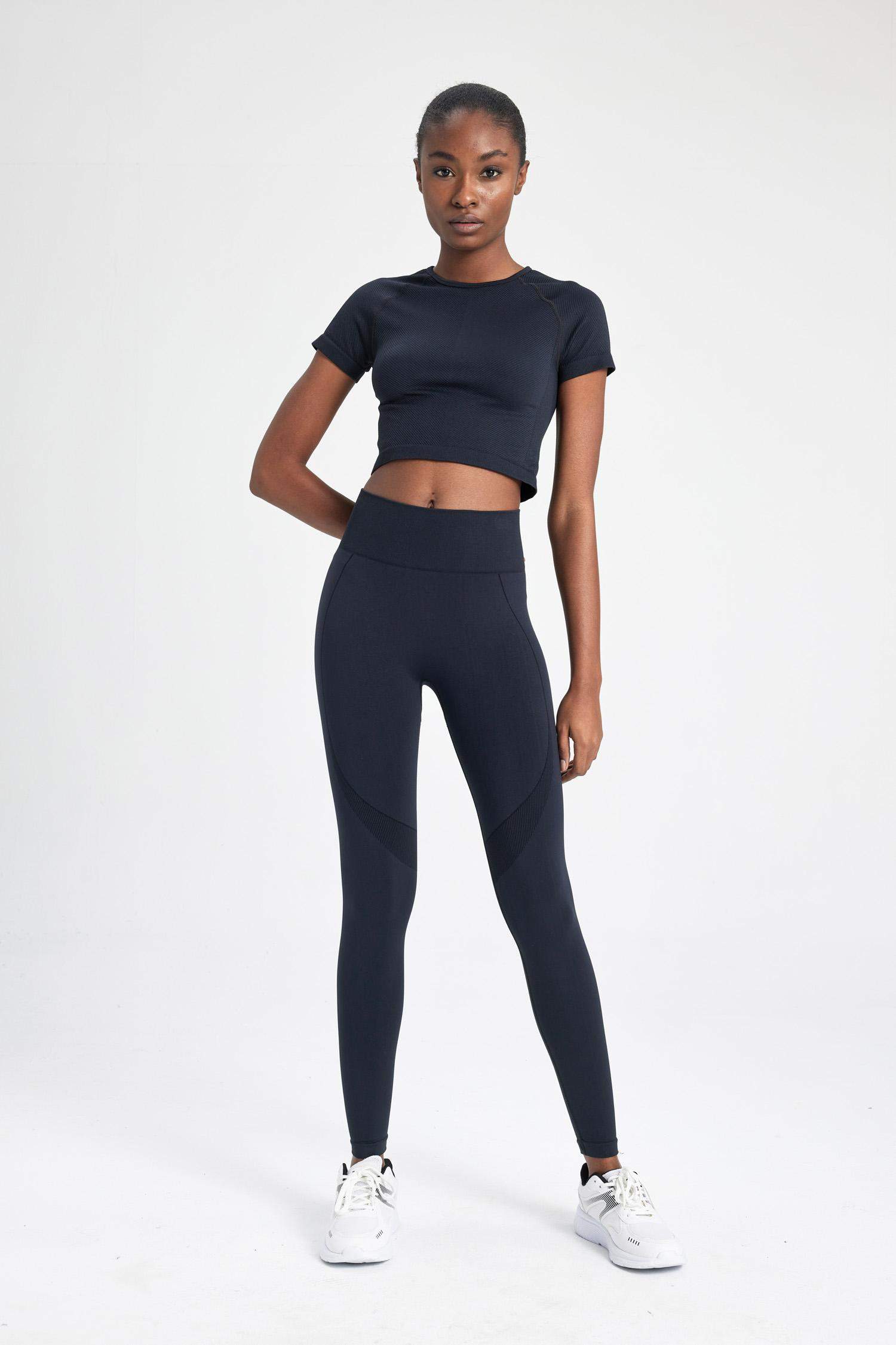 Sports Crop Top T-Shirt