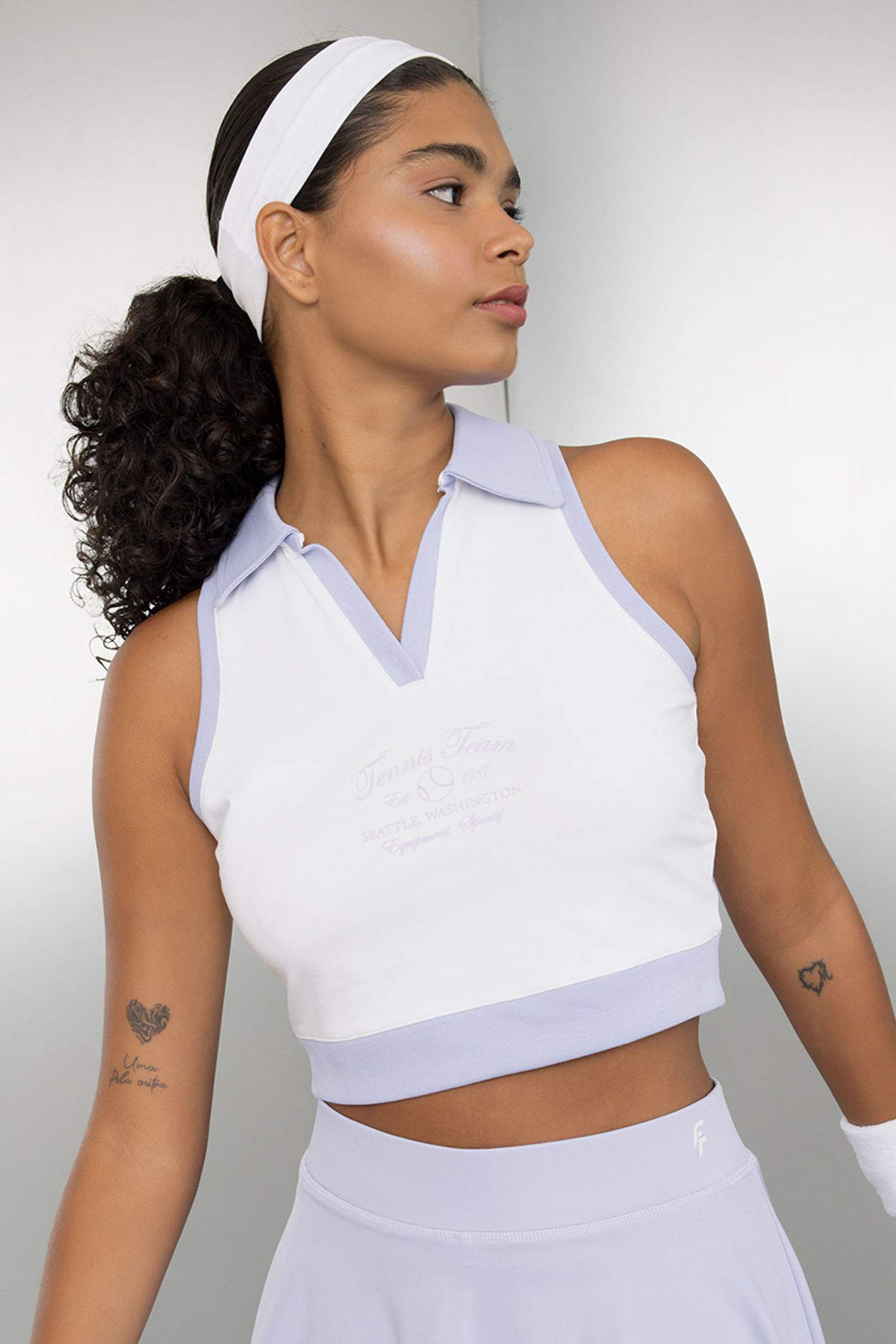 تي شيرت كروب توب رياضي بياقة بولو من DeFactoFit