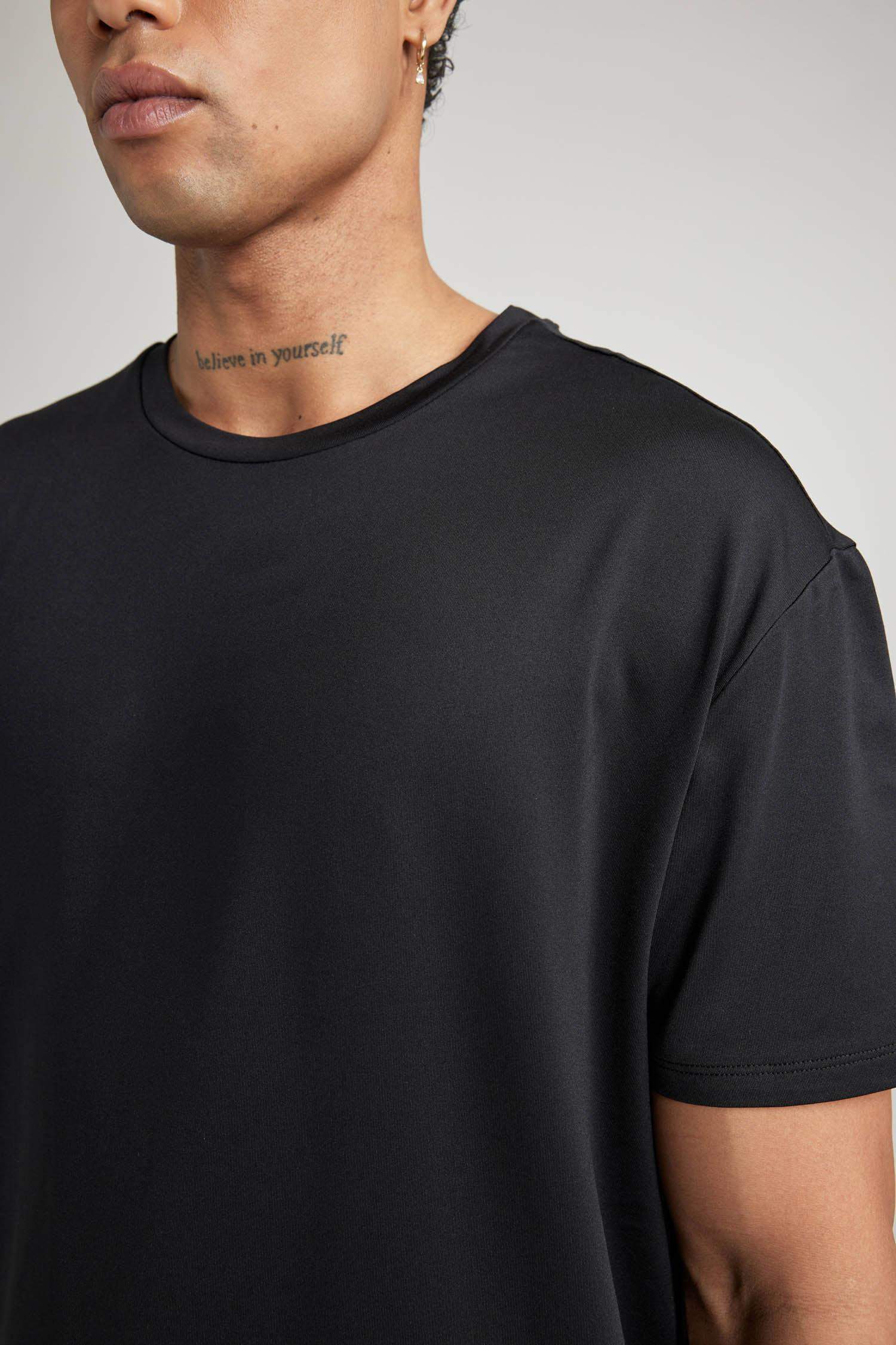 DeFactoFit Standard Fit Short Sleeve T-Shirt