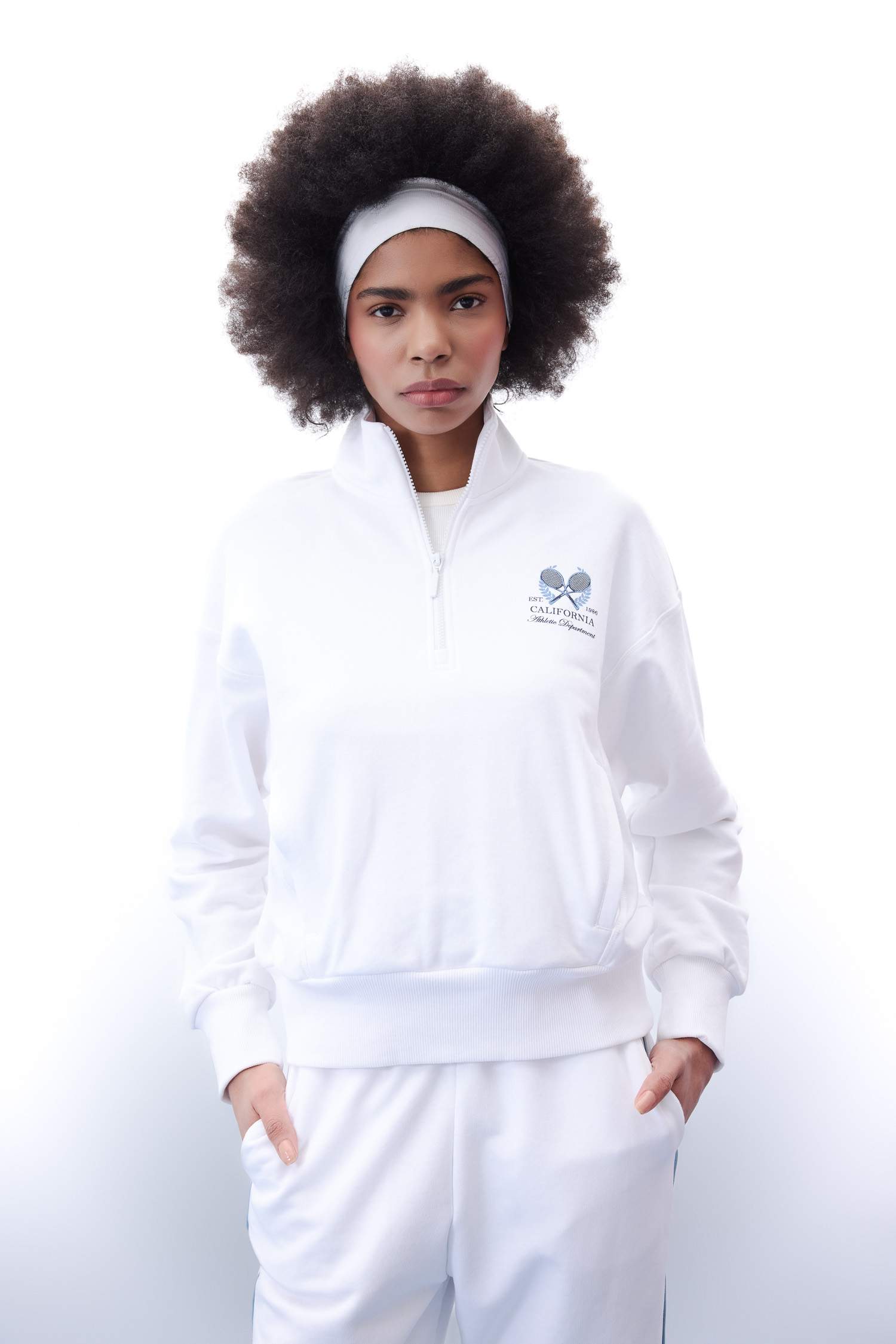 سويت شيرت رياضي اوفر سايز بياخة عالية من DeFactoFit