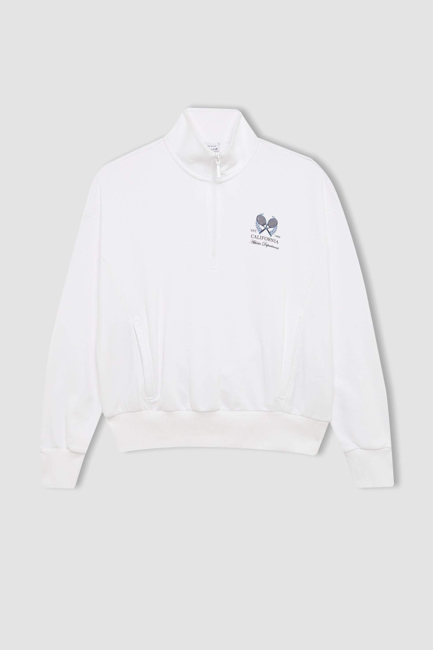 سويت شيرت رياضي اوفر سايز بياخة عالية من DeFactoFit