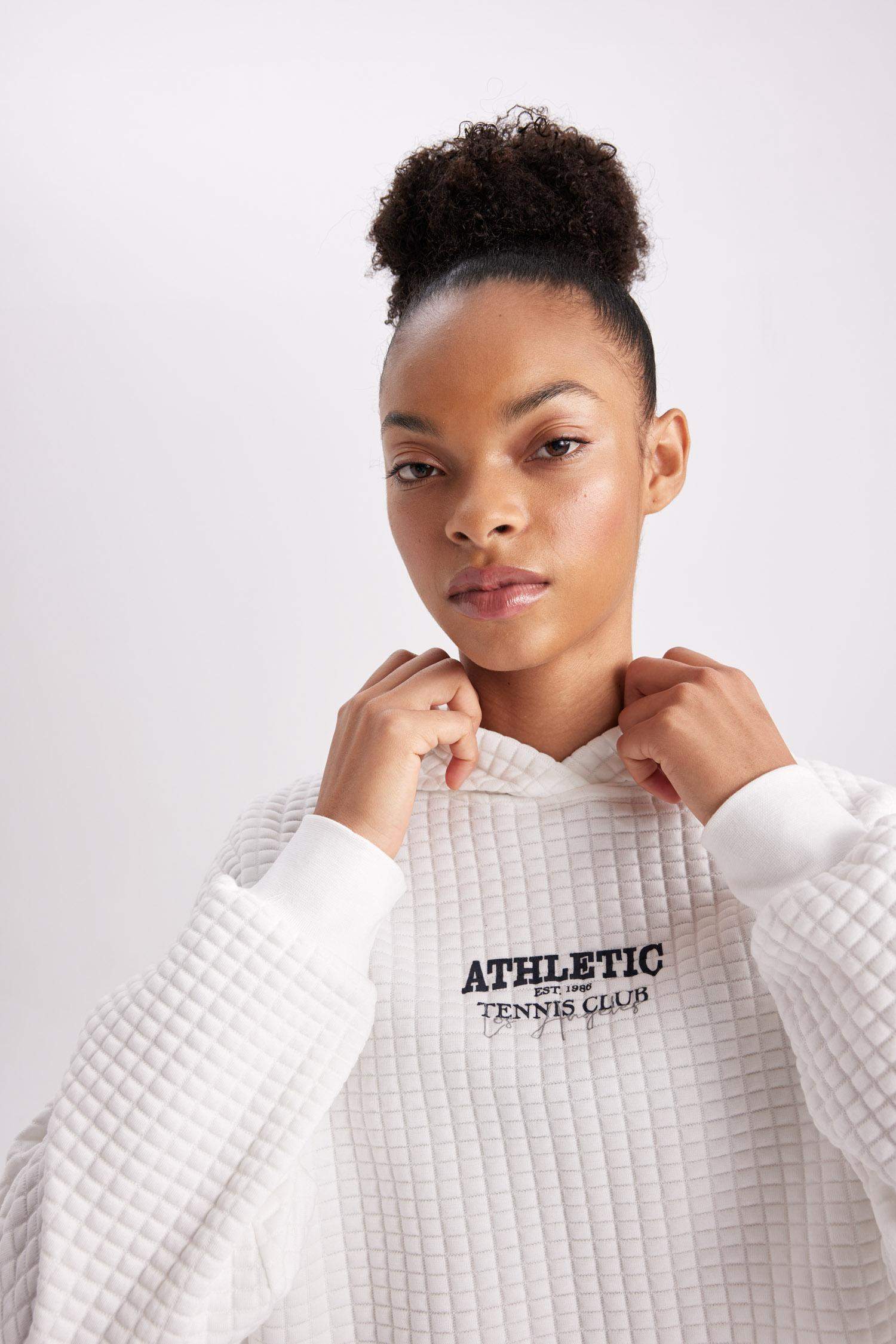 Oversize Fit Hooded Quilted Sports Sweatshirt