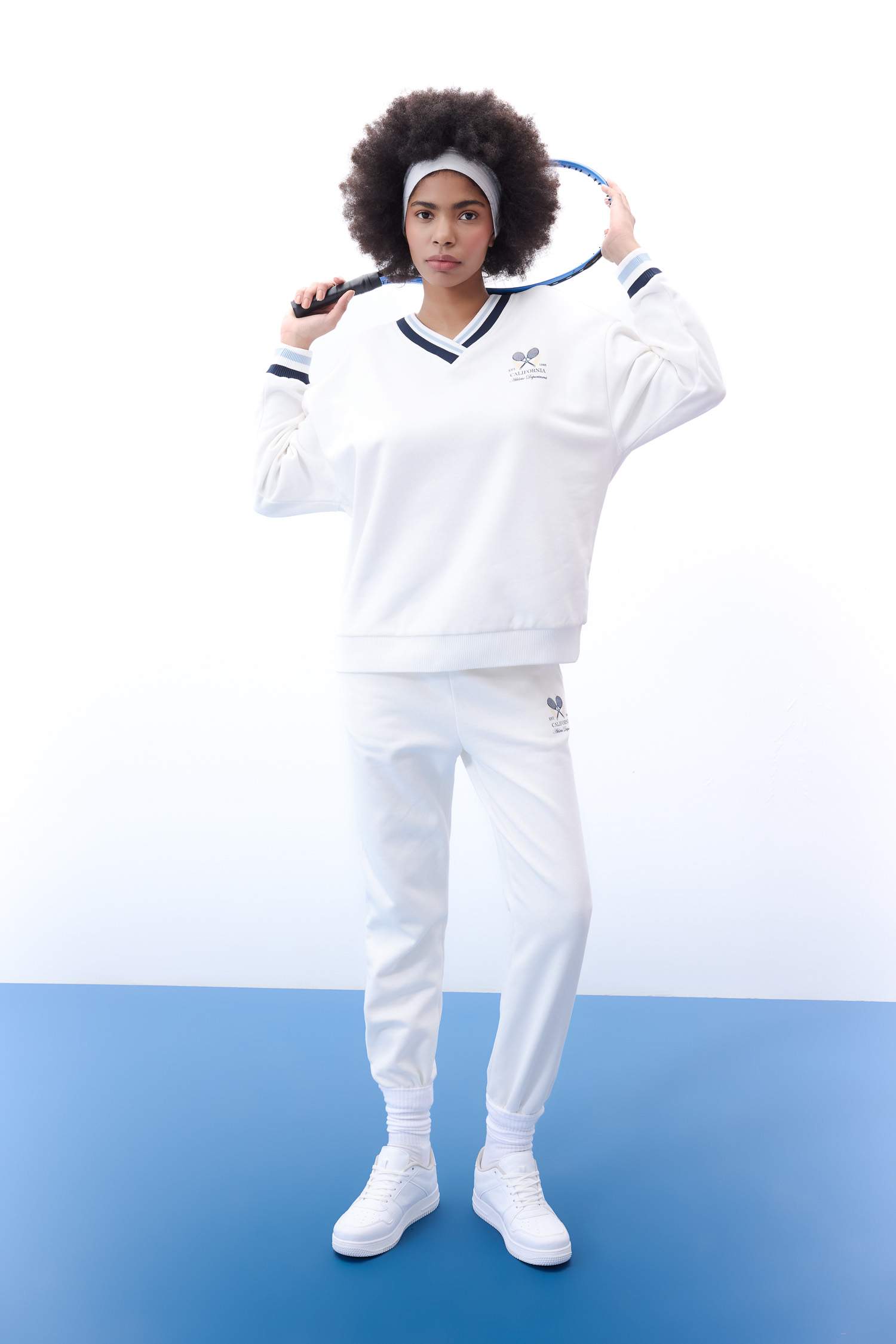 بنطلون بجامة رياضي قماش سميك قصة عادية بجيب من DeFactoFit